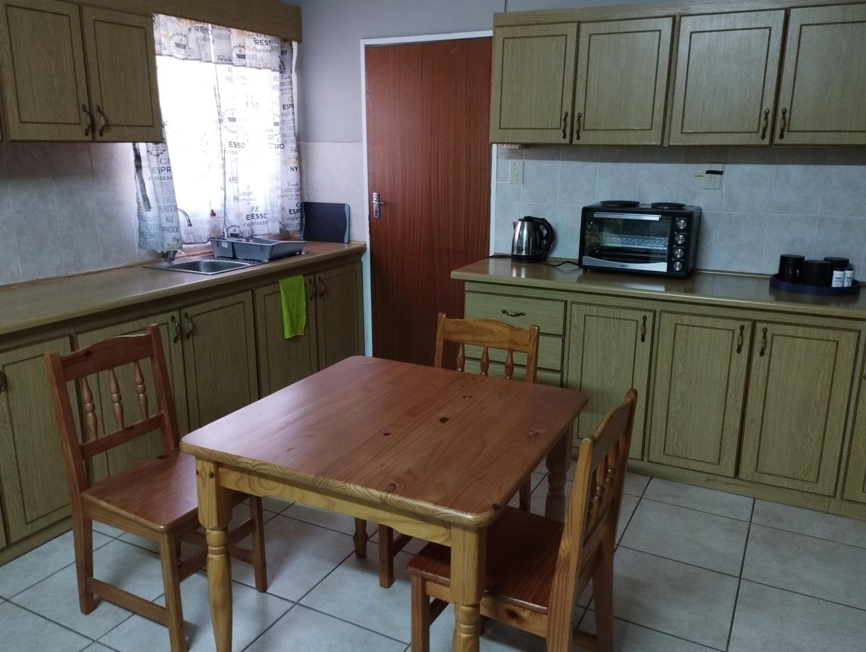 Twin/Double Room - Photo 2