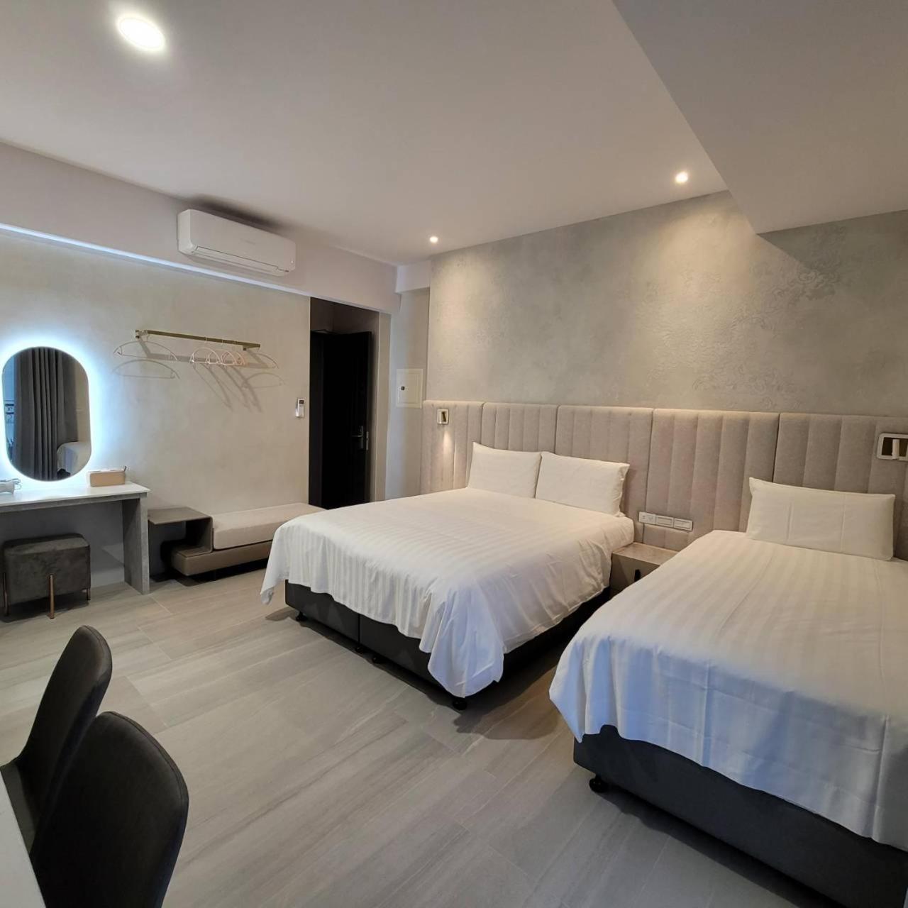 Triple Room with Private Bathroom