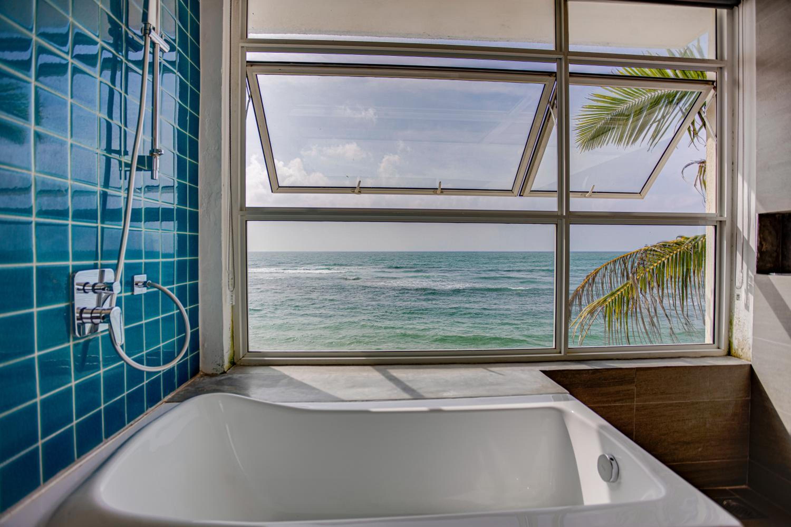 Premier Ocean Suite with 10% off on Food & Beverage photo 3