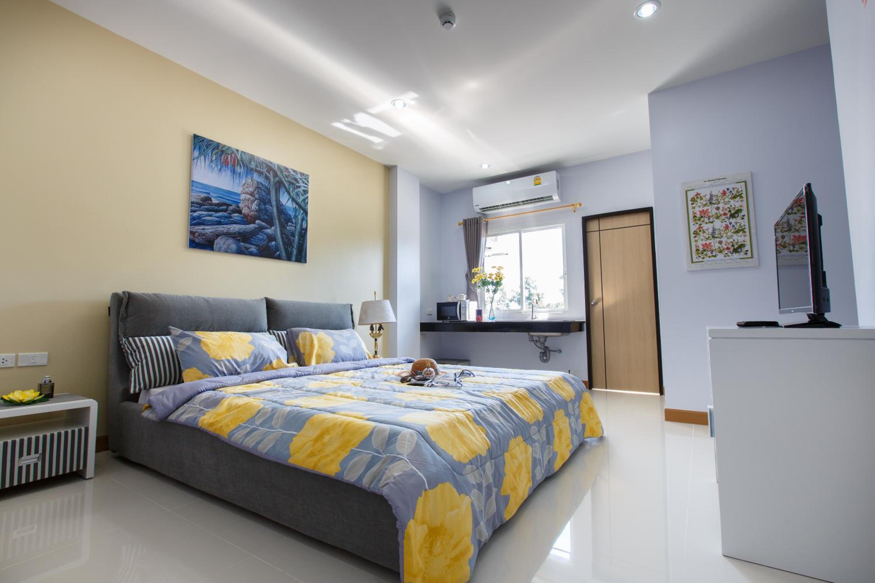 Standard Apartment