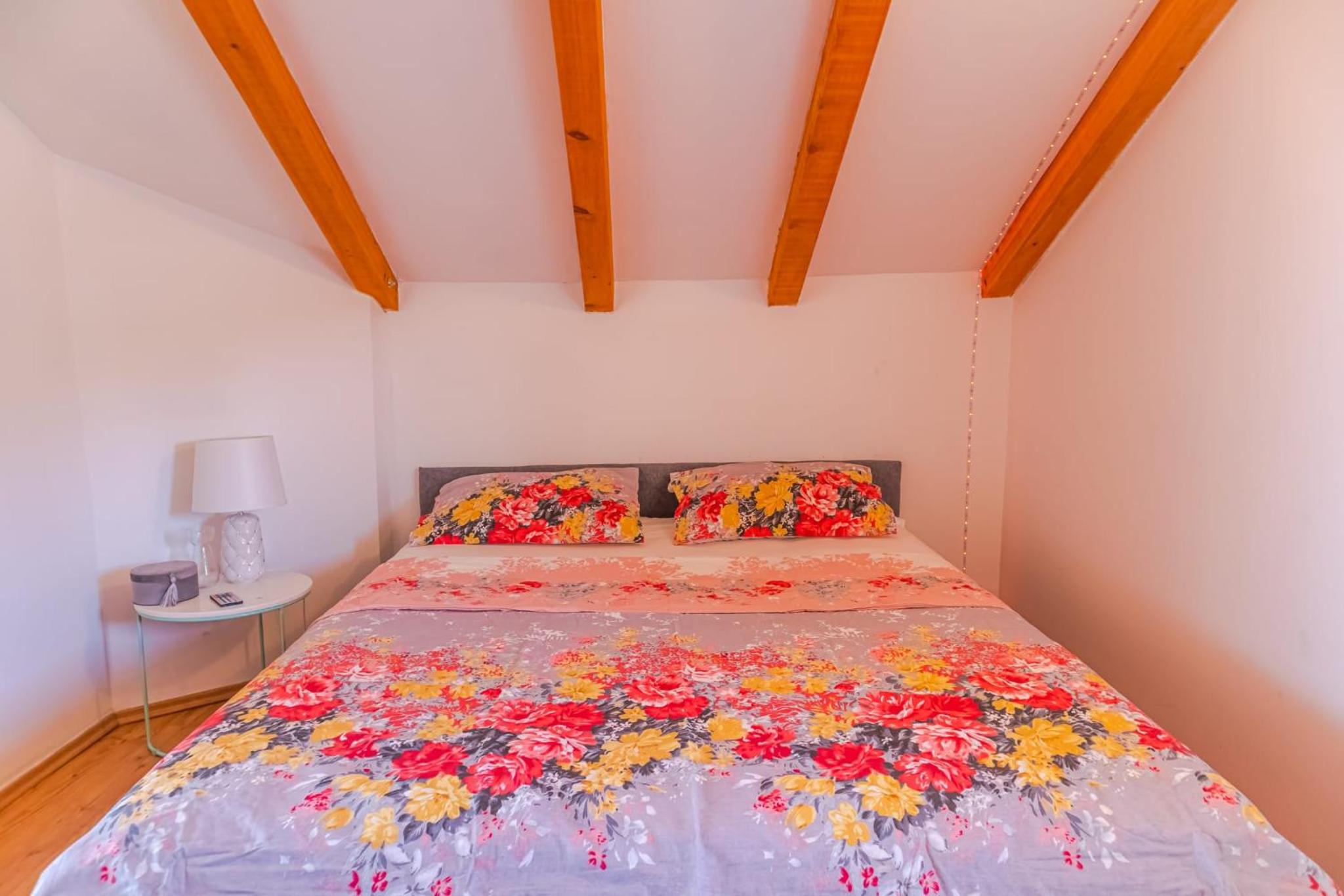 Apartment with Sea View - Photo 2