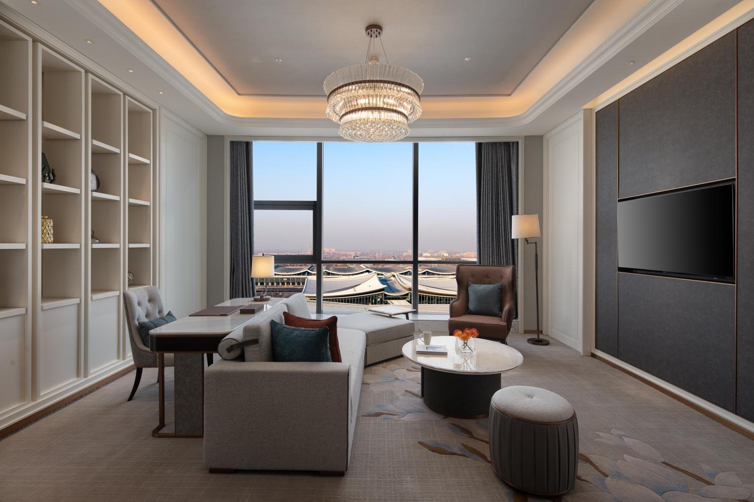 Imperial Suite - Photo 3