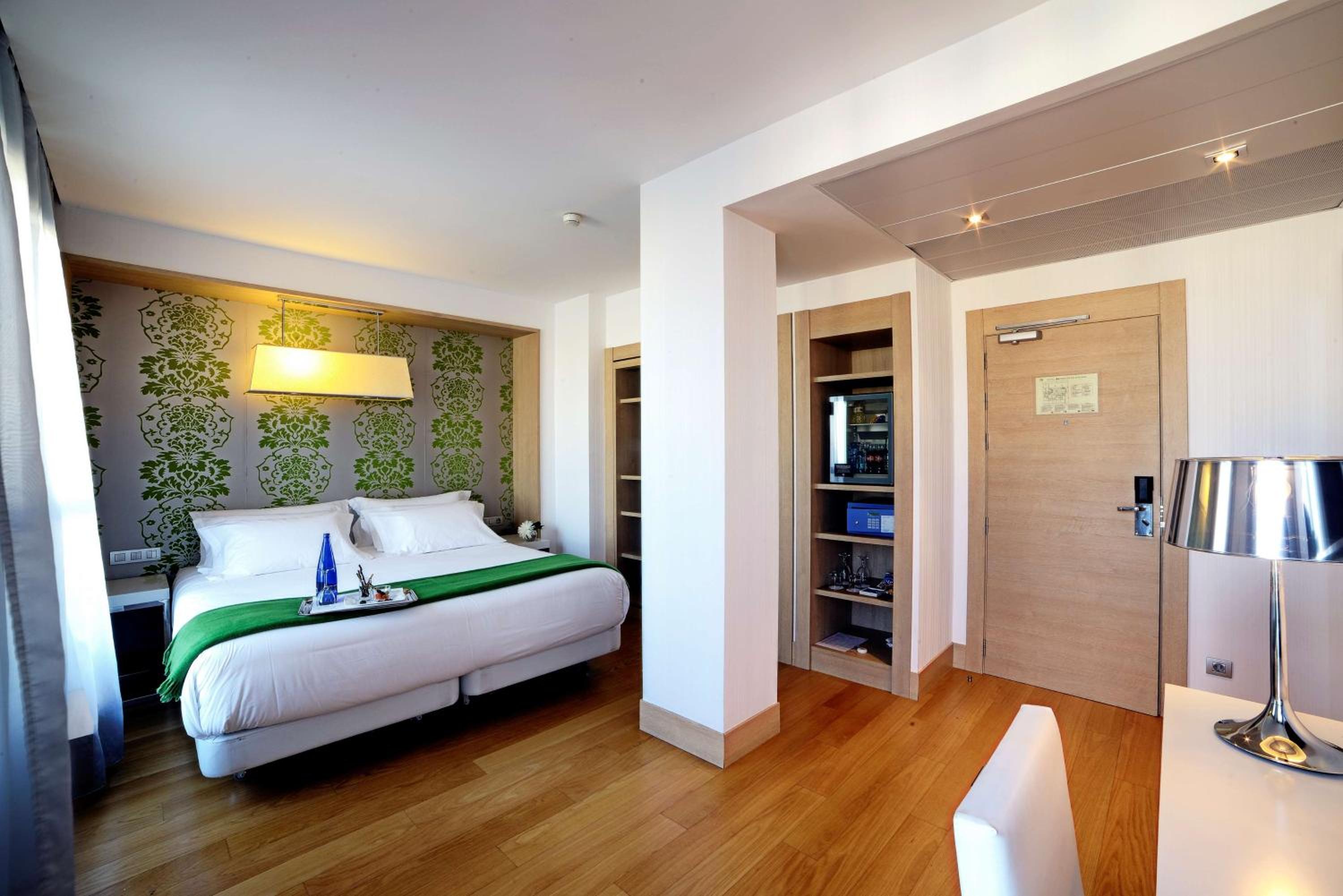 Superior Double or Twin Room with Terrace photo 3
