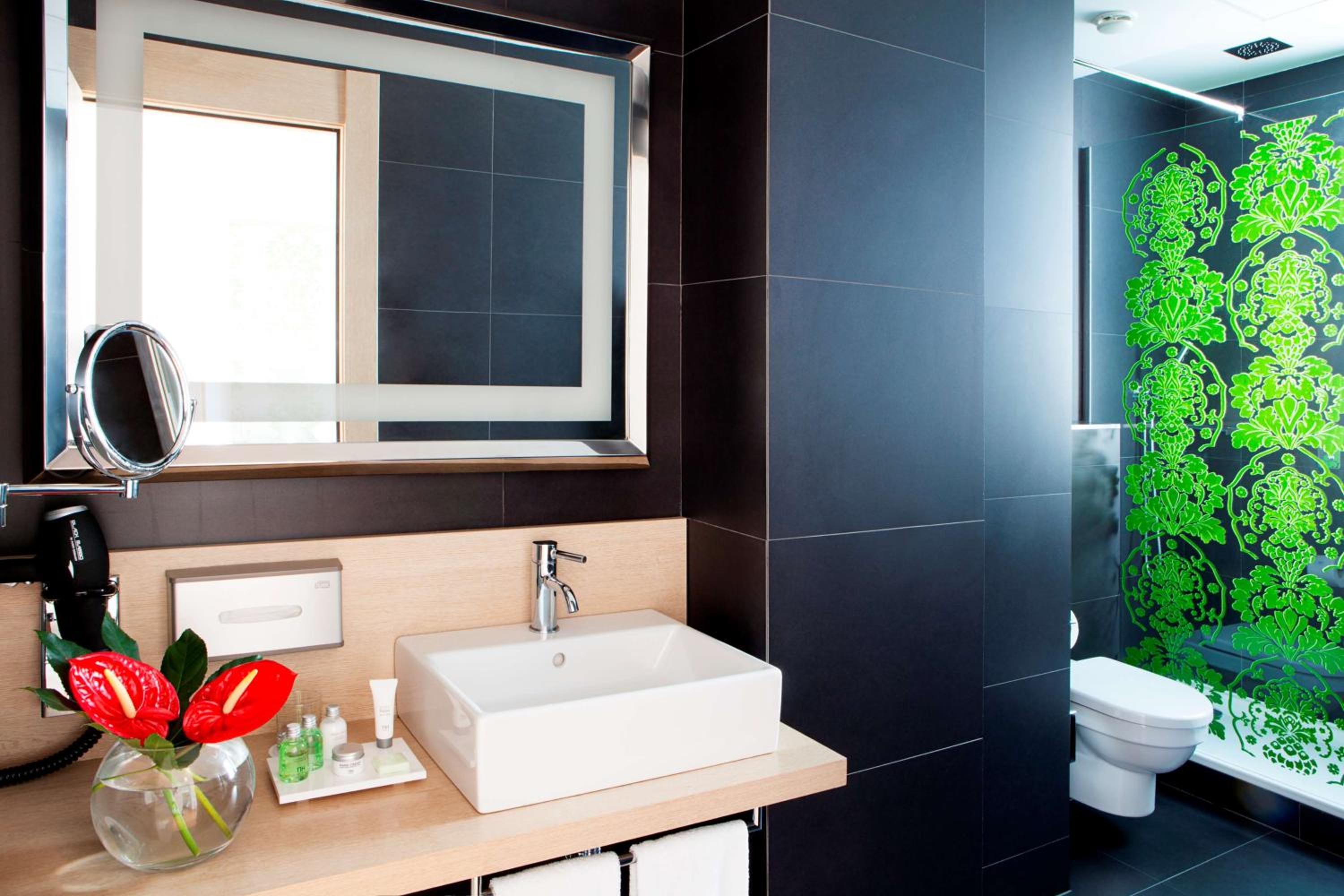 Standard Double or Twin Room photo 2
