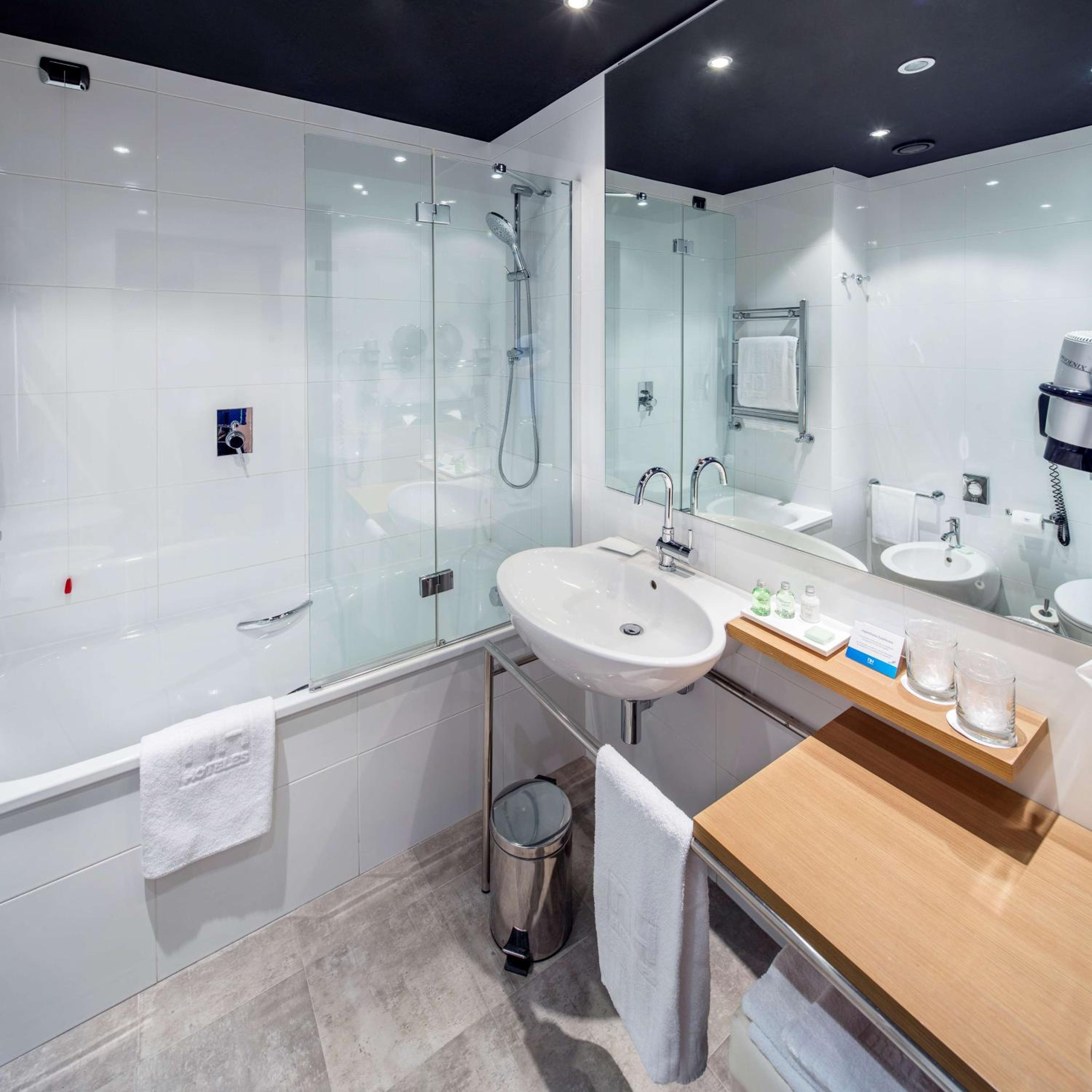 Standard Triple Room photo 2