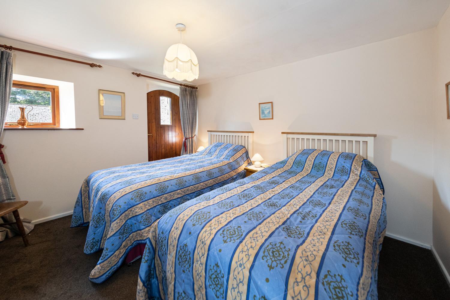 Two-Bedroom House photo 3