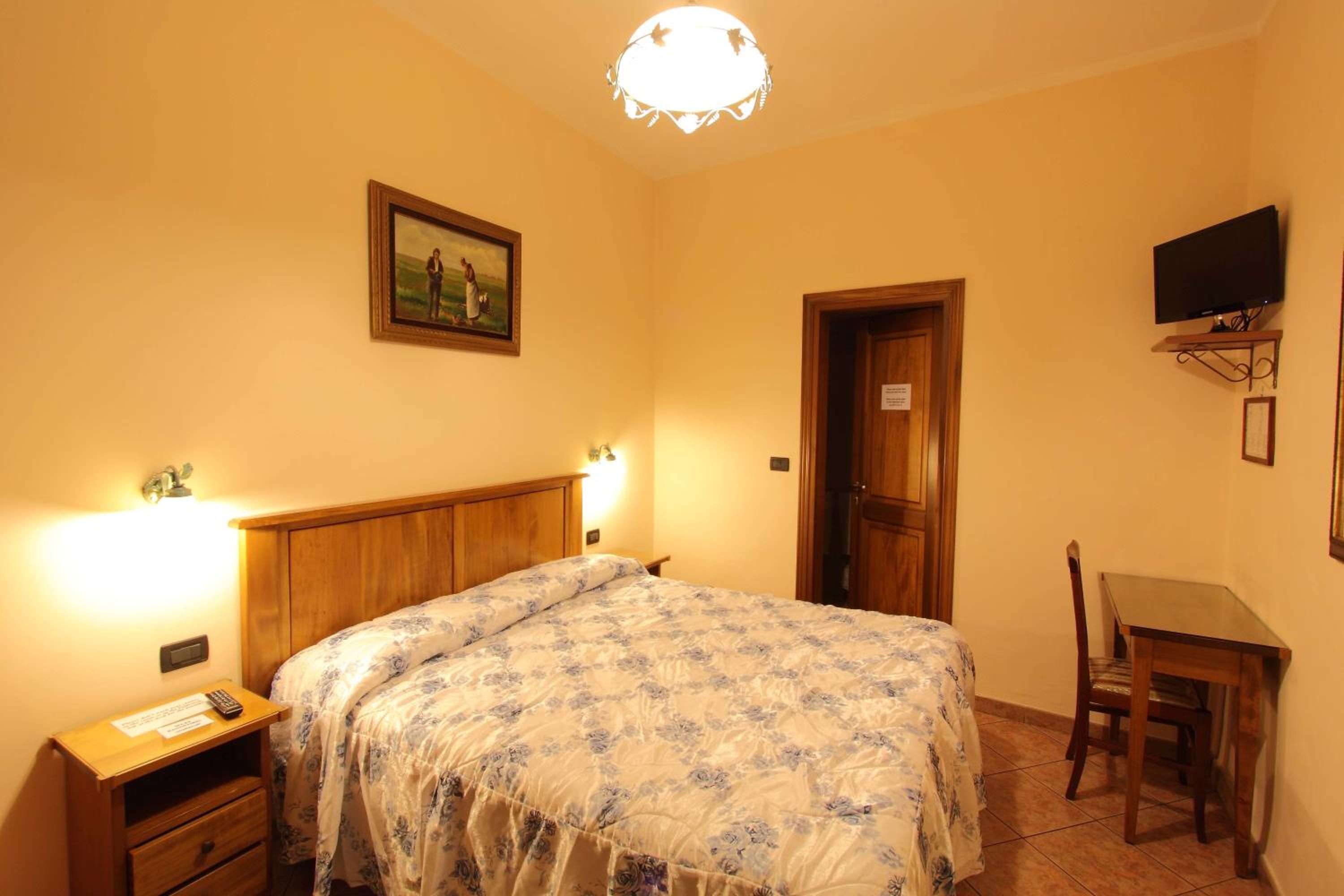 Double Room with Balcony photo 1