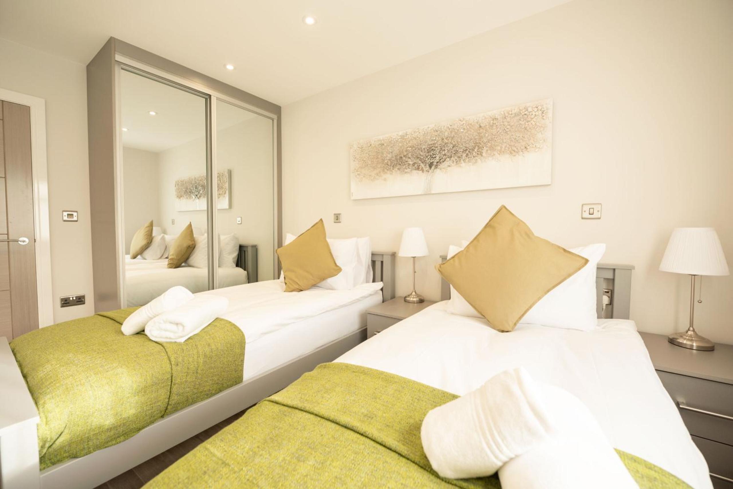 Two-Bedroom Deluxe Apartment