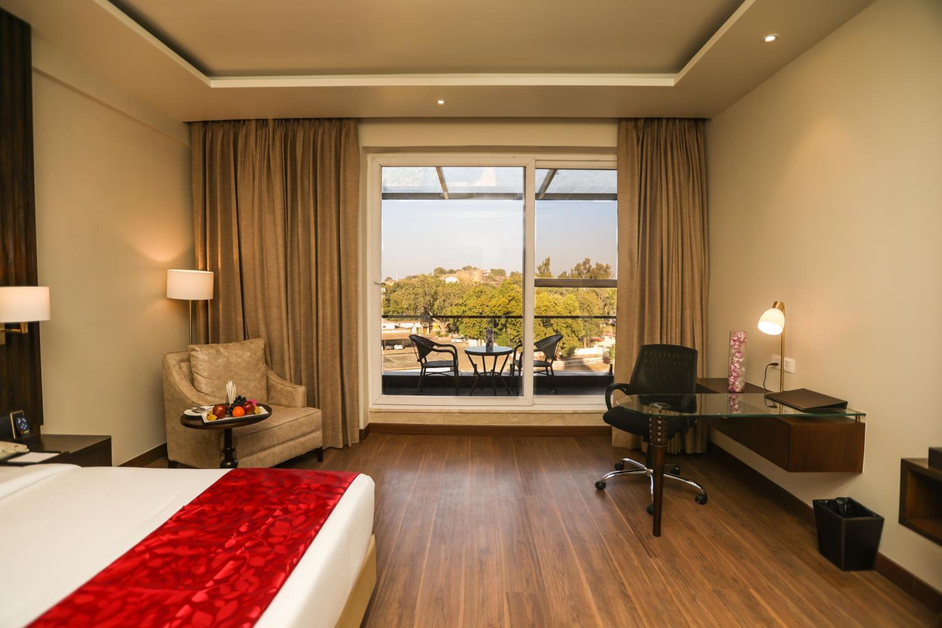 Executive Twin Room - Photo 2