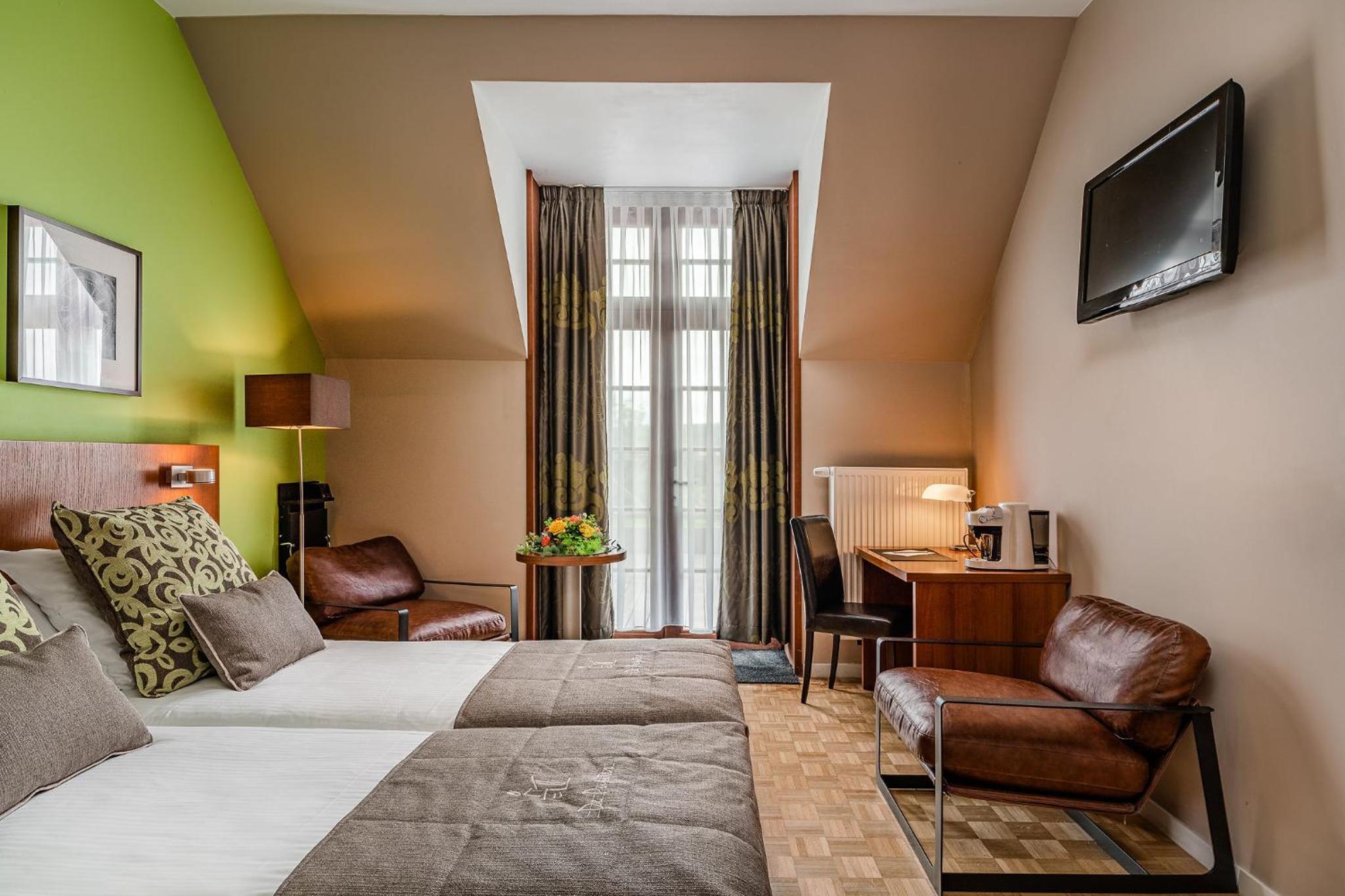Large Double Room photo 2