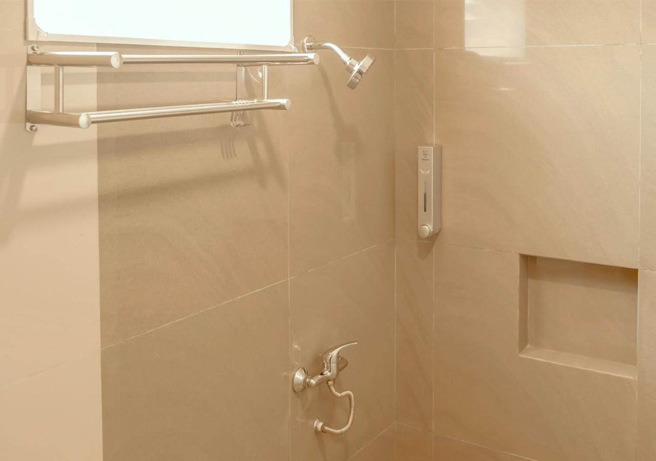 Standard Double Room - Photo 6