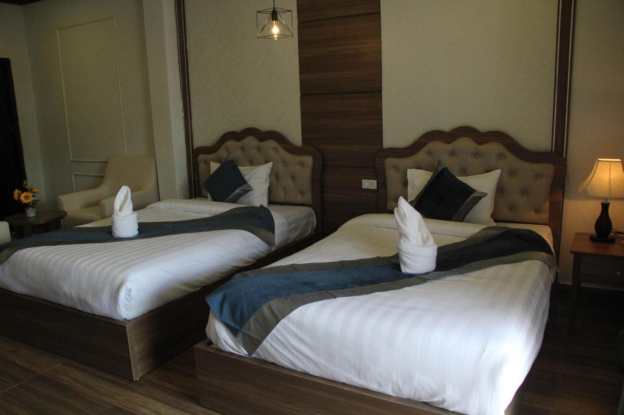 Deluxe Twin Room photo 3