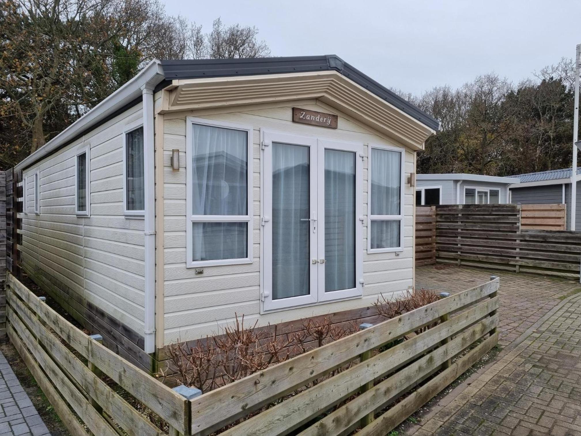 Three-Bedroom Chalet photo 2