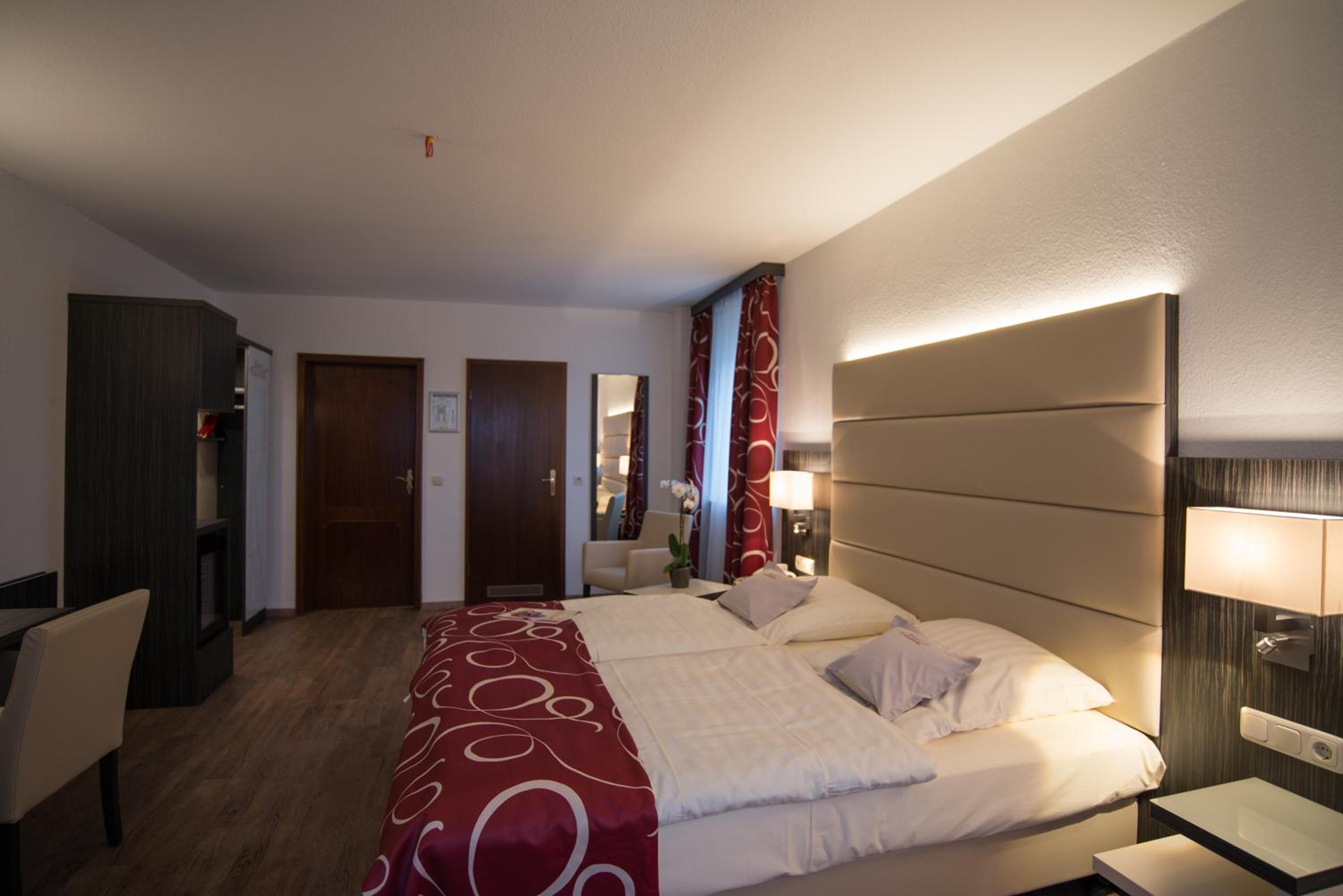 Comfort Double Room - Photo 14