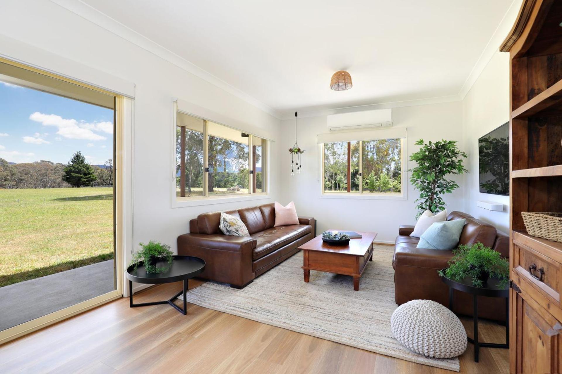 Three-Bedroom House photo 1