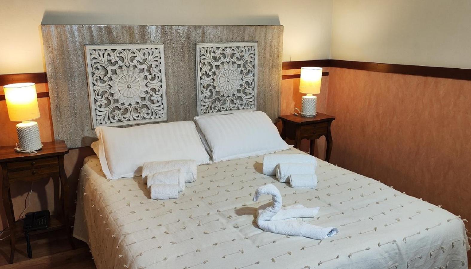 Standard Double Room - Photo 1
