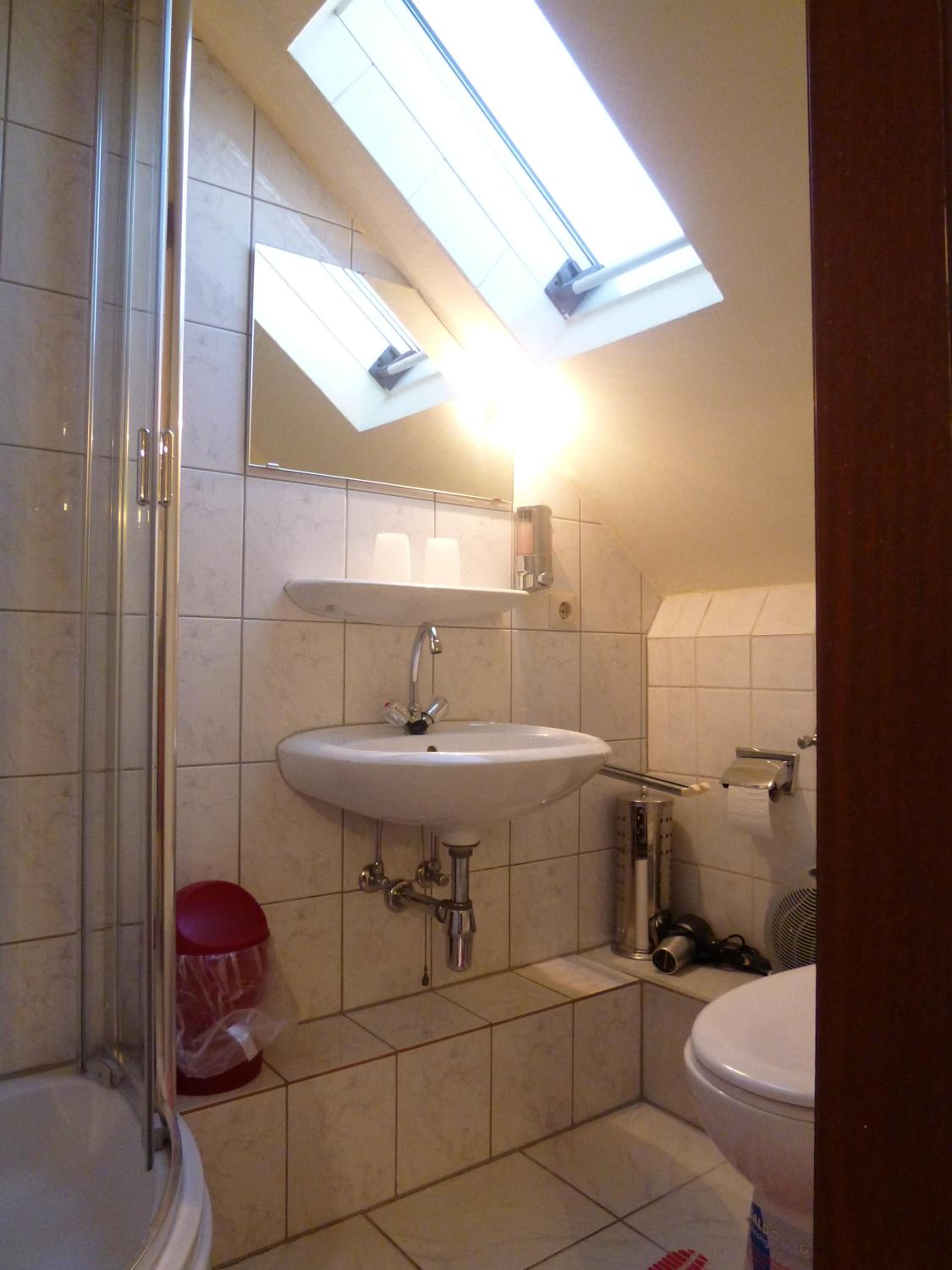 Two-Bedroom Apartment (4 Adults) - Photo 17