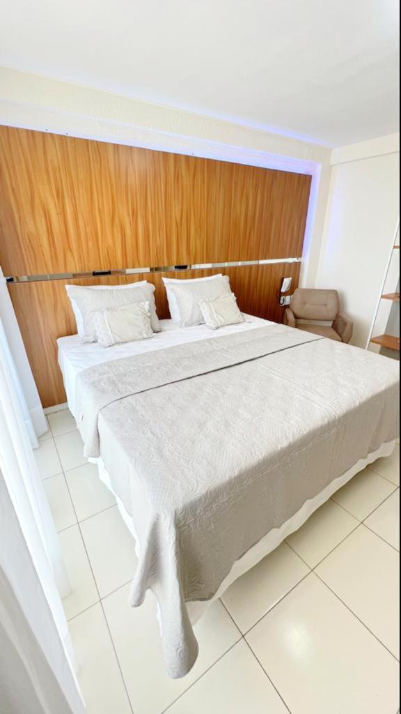 King Suite with Balcony photo 1