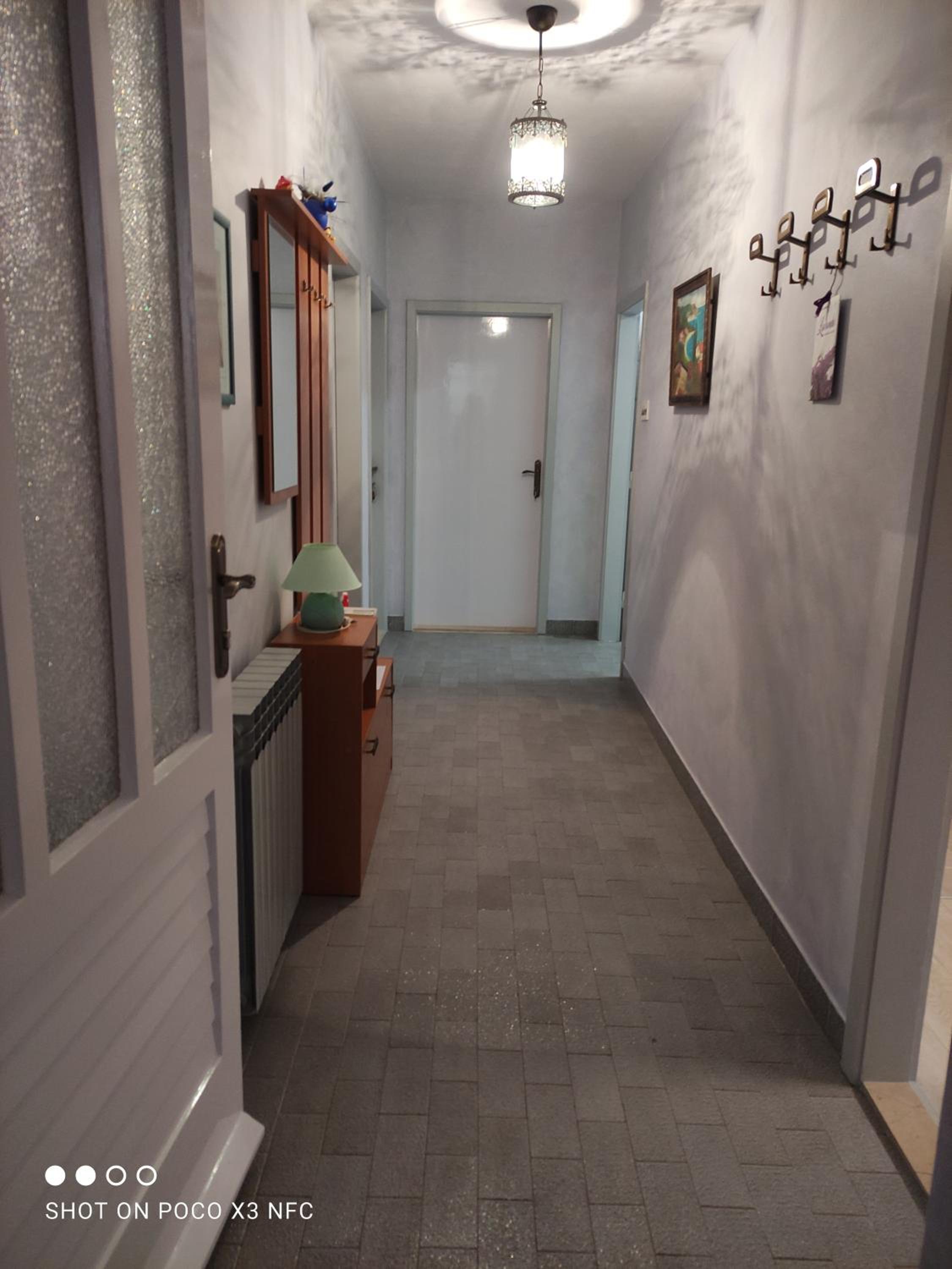 Apartment with Terrace - Photo 47