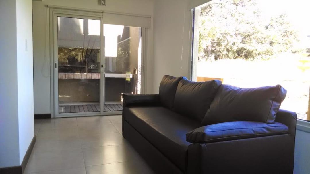 Apartment - Split Level photo 3