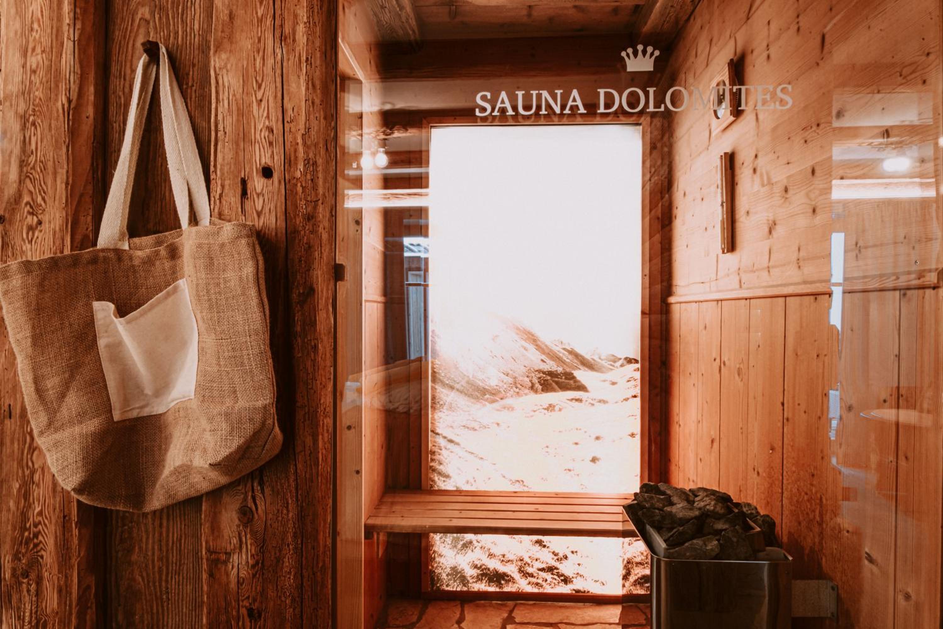 Suite with Sauna photo 3