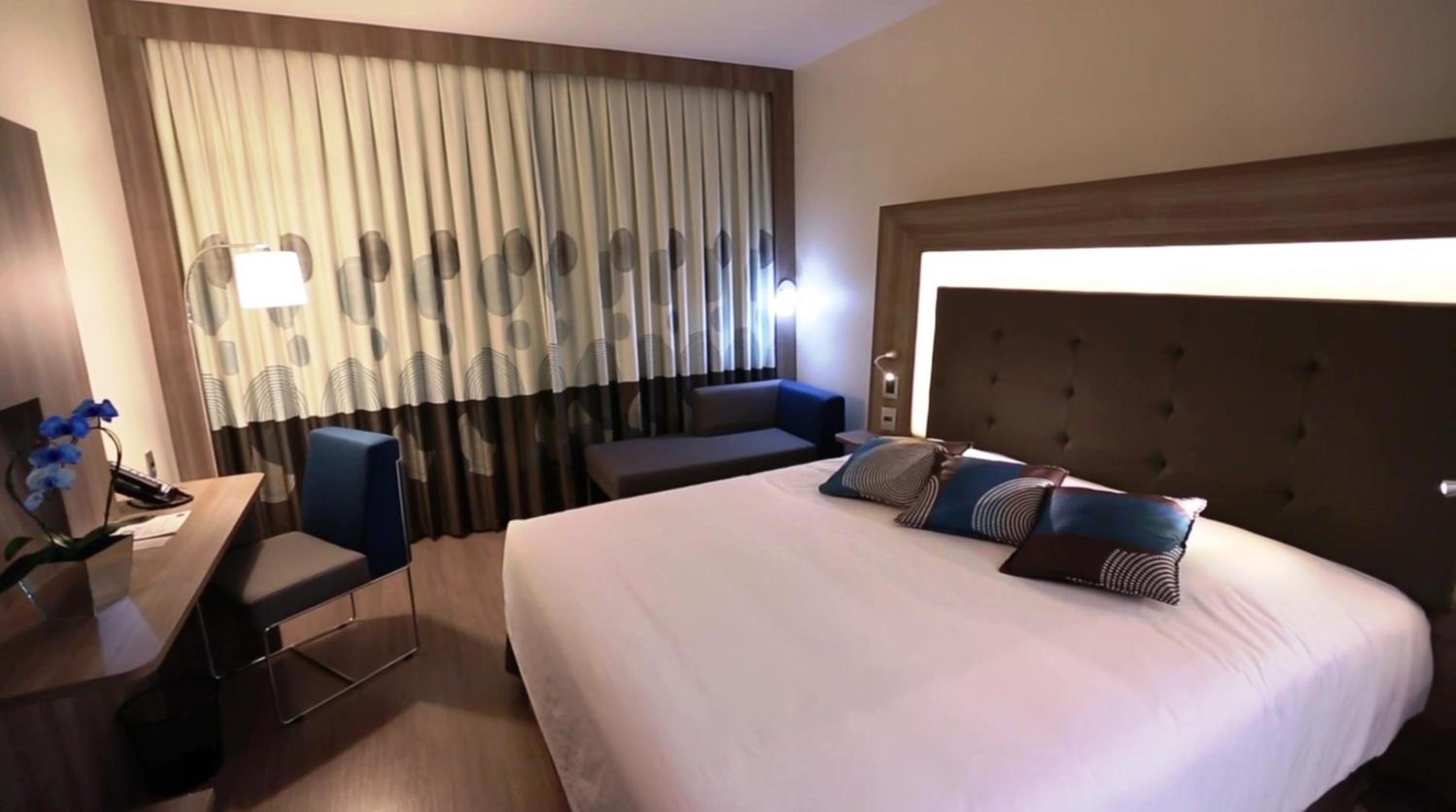 Executive Double Room - Photo 4