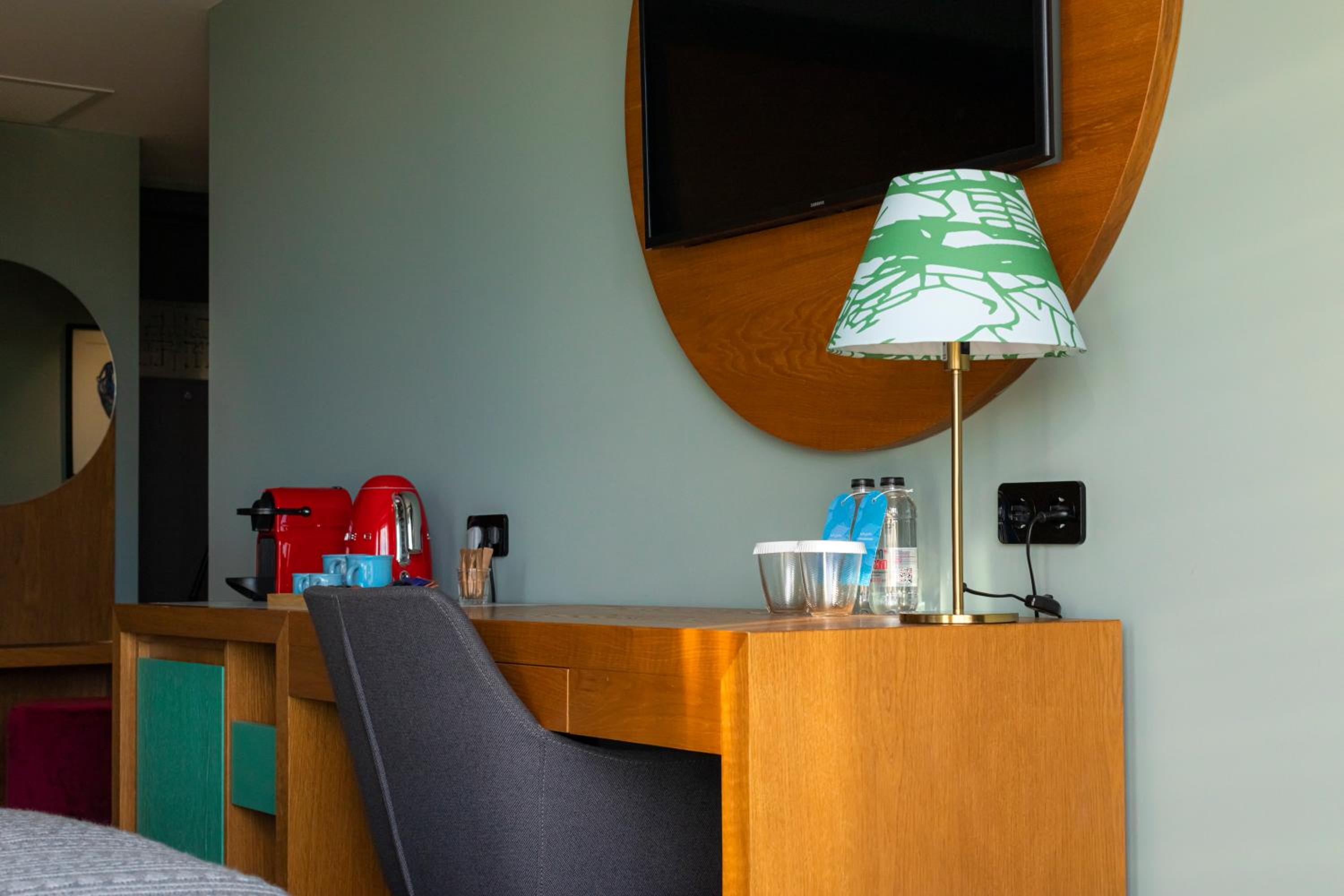 Double or Twin Room - Photo 6