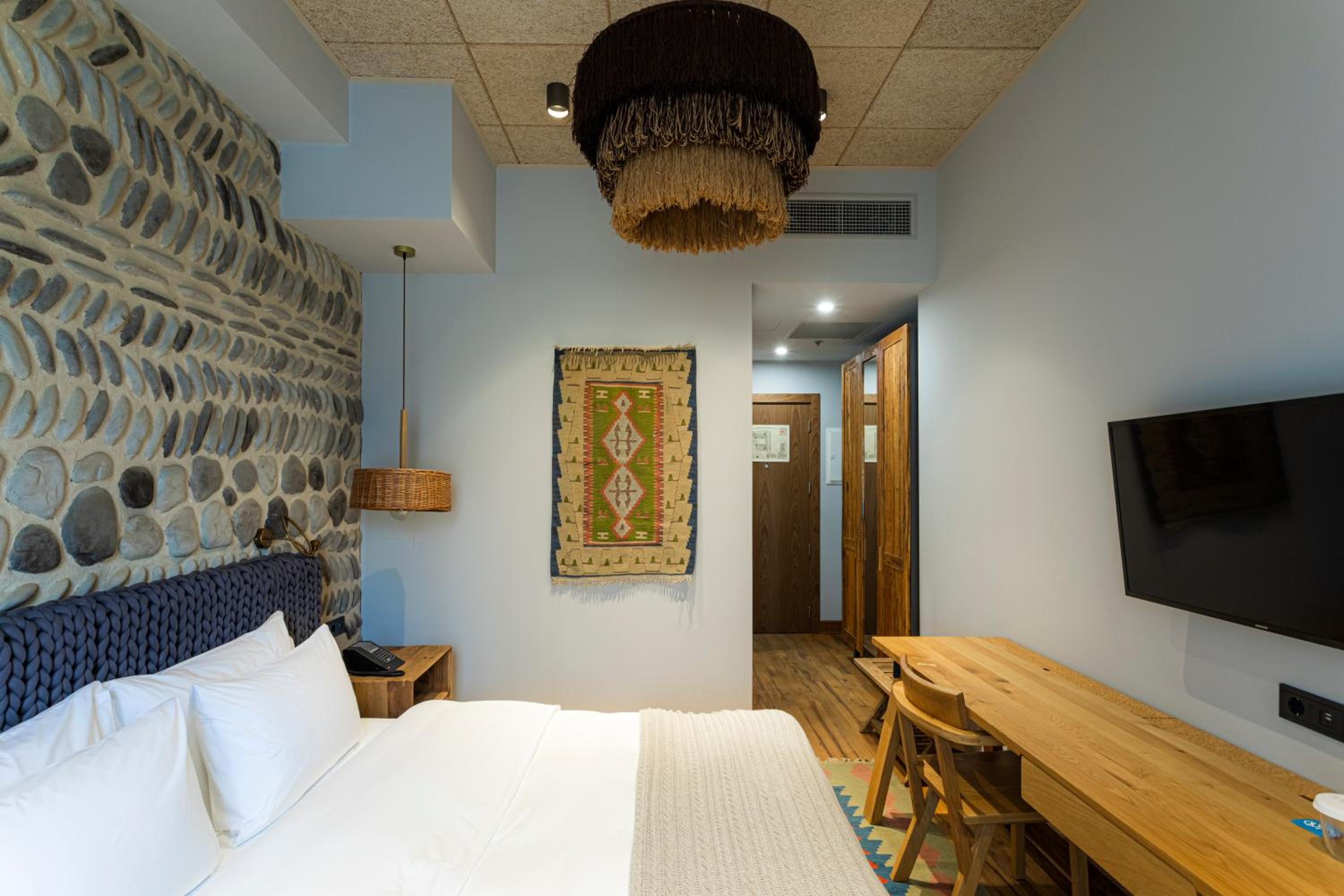 Standard Double or Twin Room - Photo 1