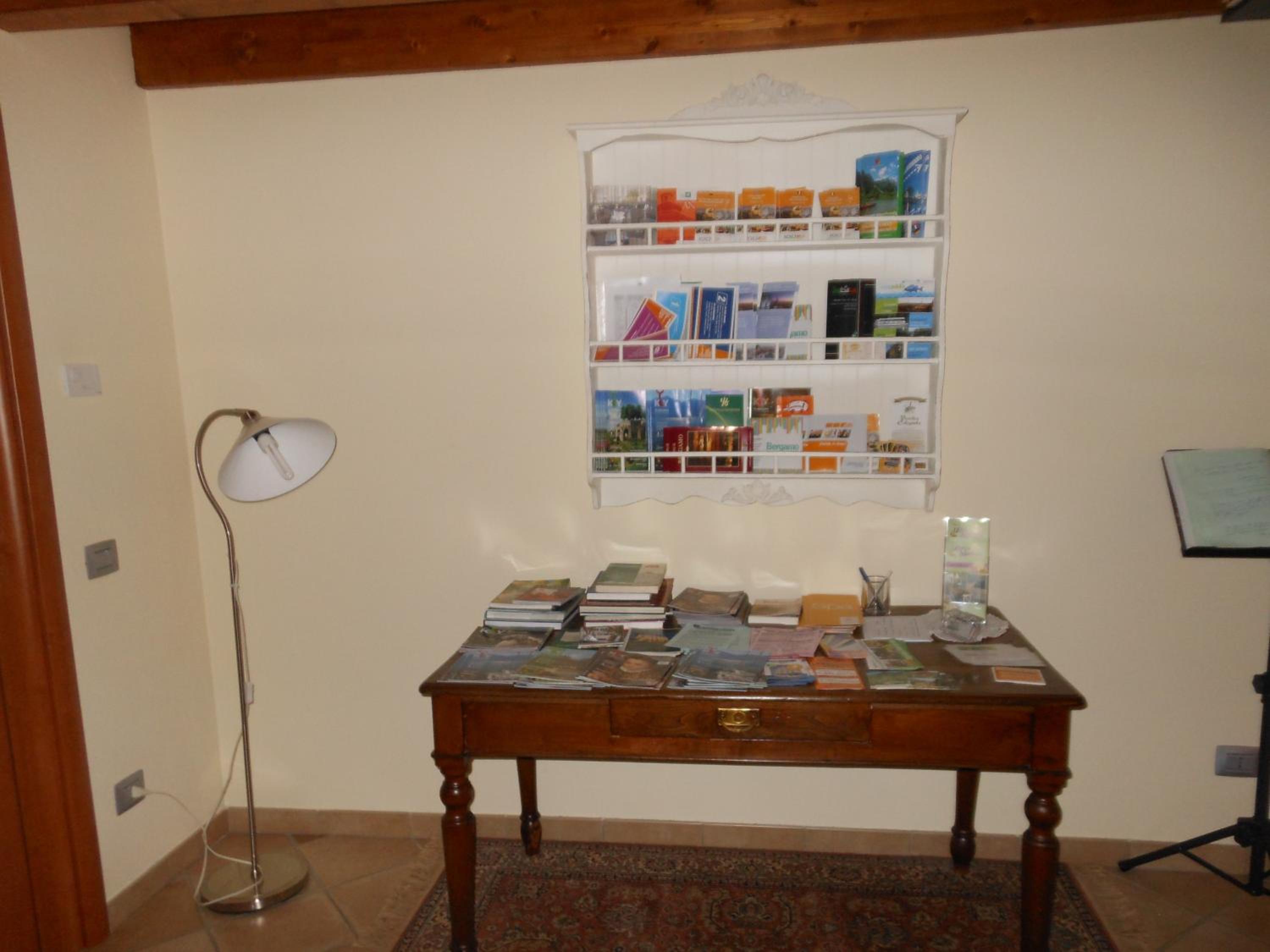 Quadruple Room - Photo 3