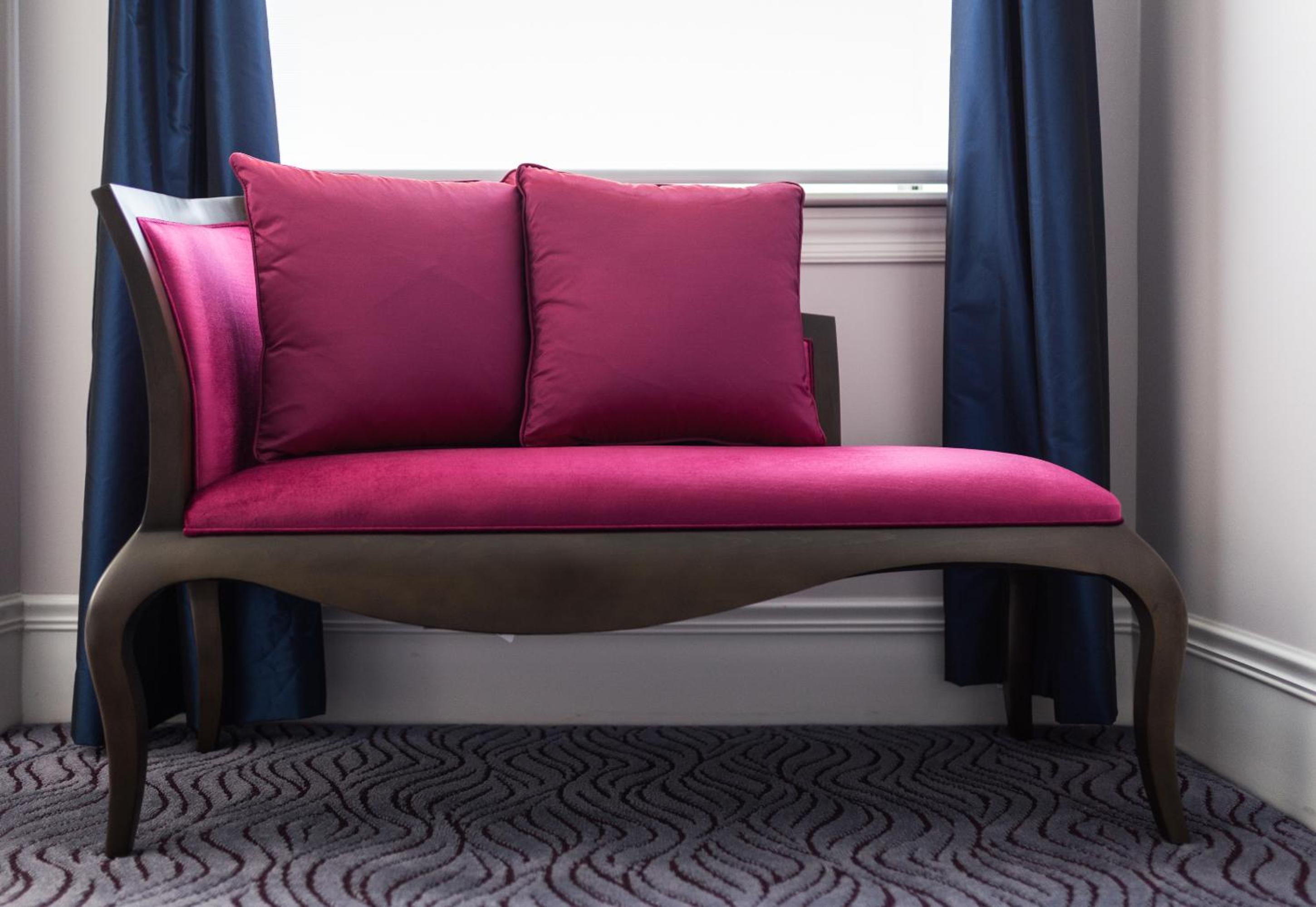 Premier King Suite - Photo 4