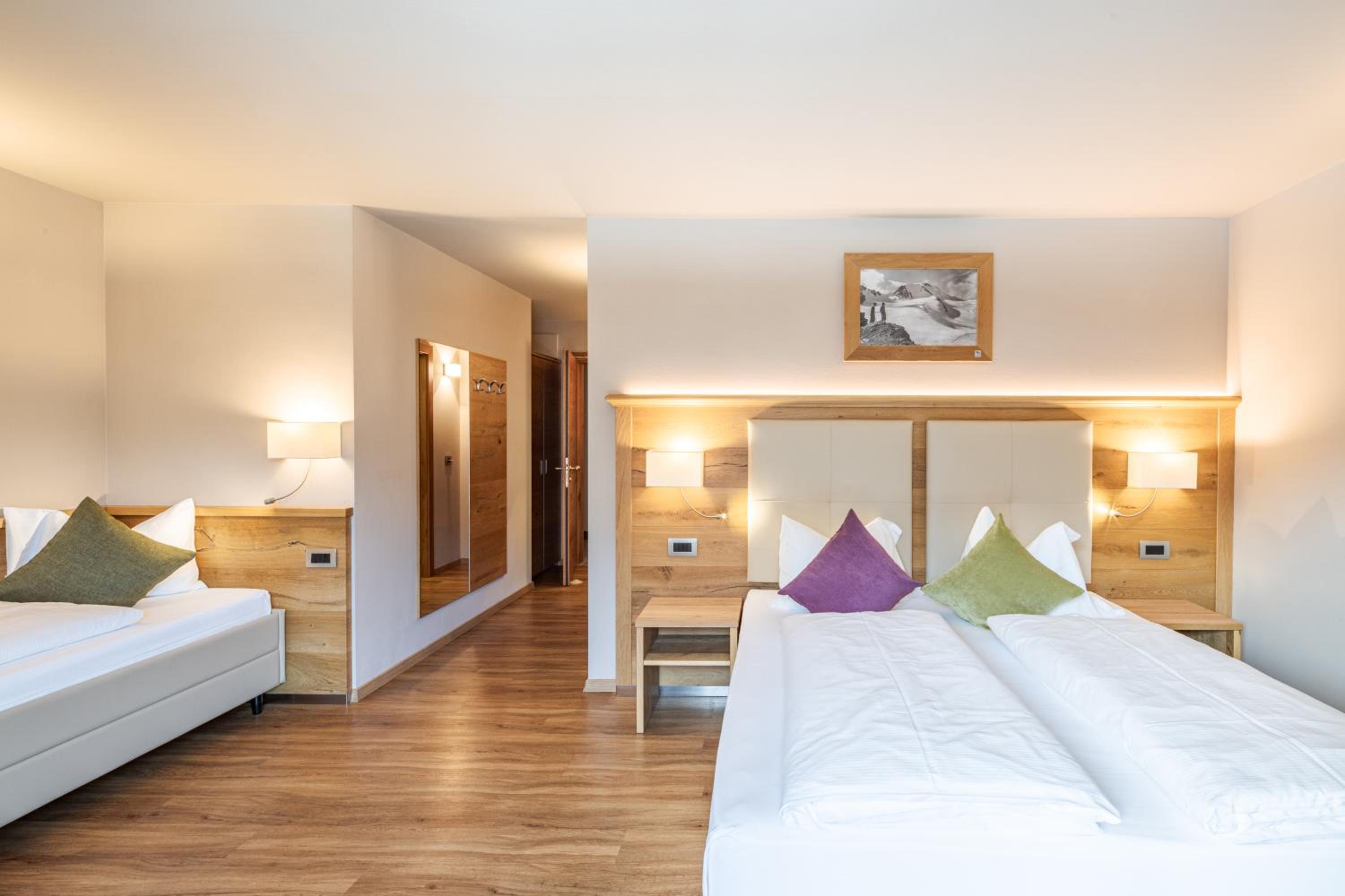 Triple Room with Mountain View photo 2