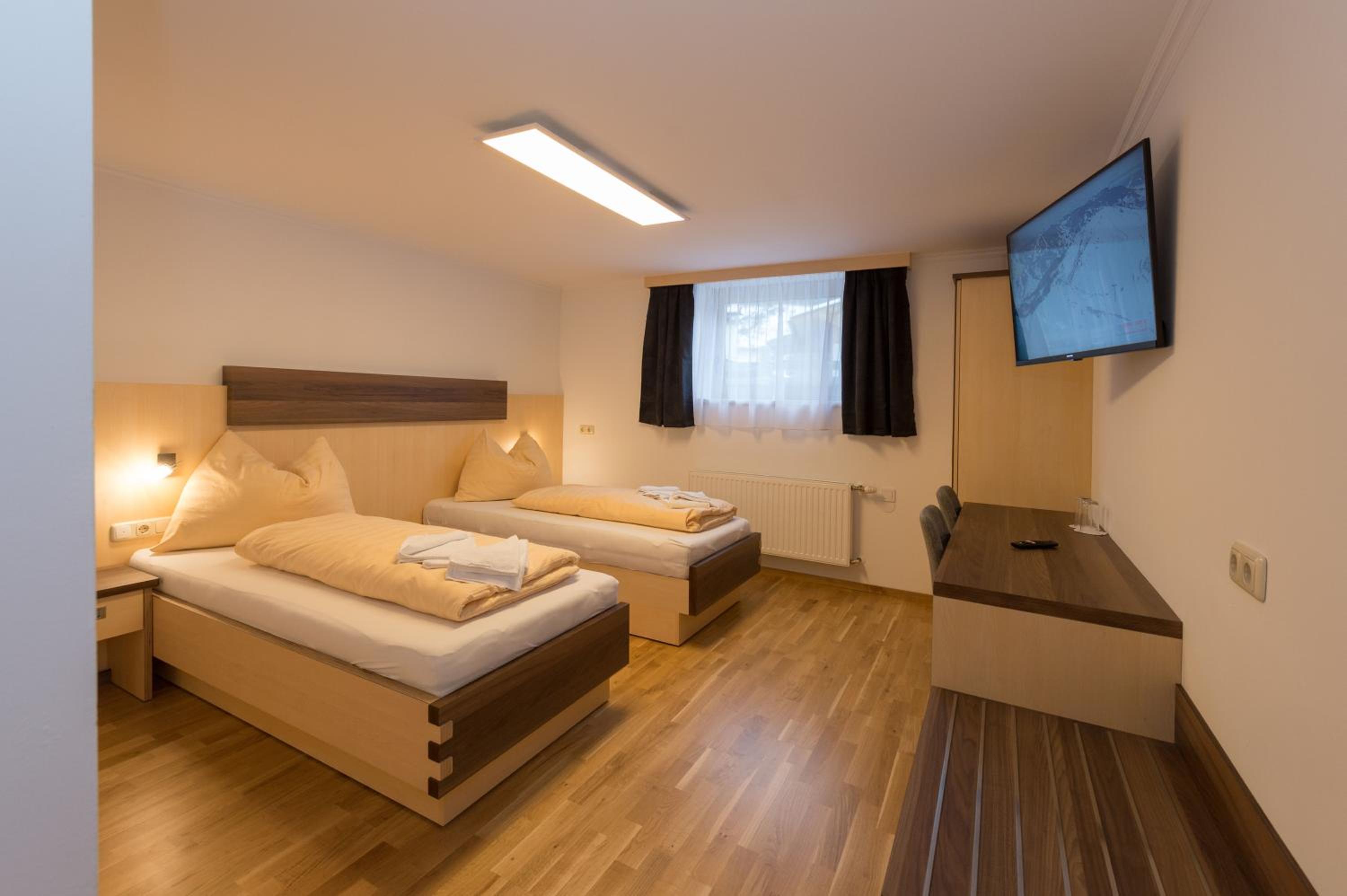 Standard Double Room photo 1