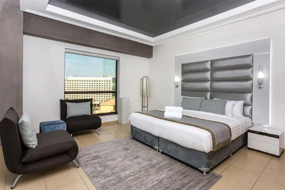 Four-Bedroom Apartment with Sea View photo 3