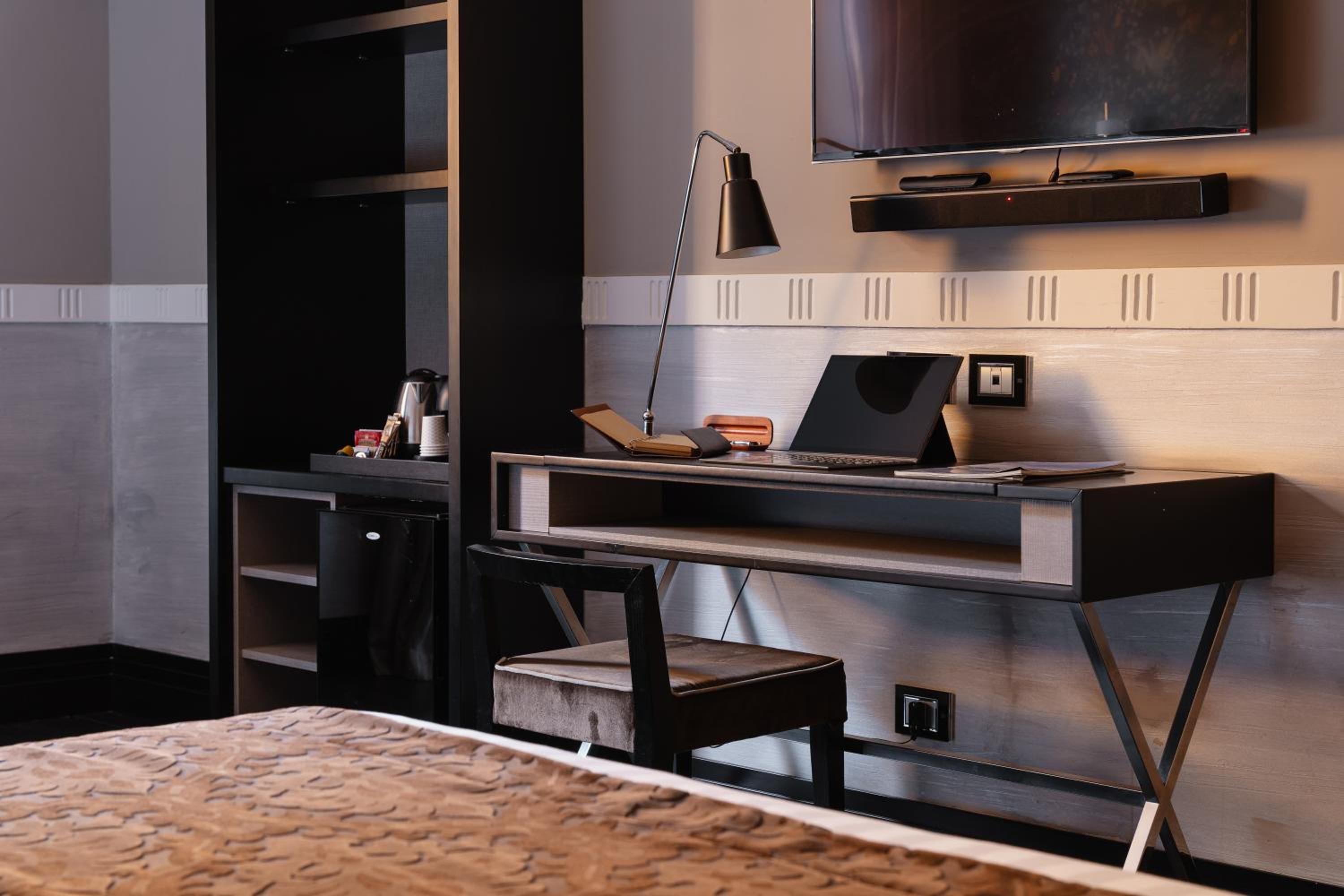 Executive Room photo 2