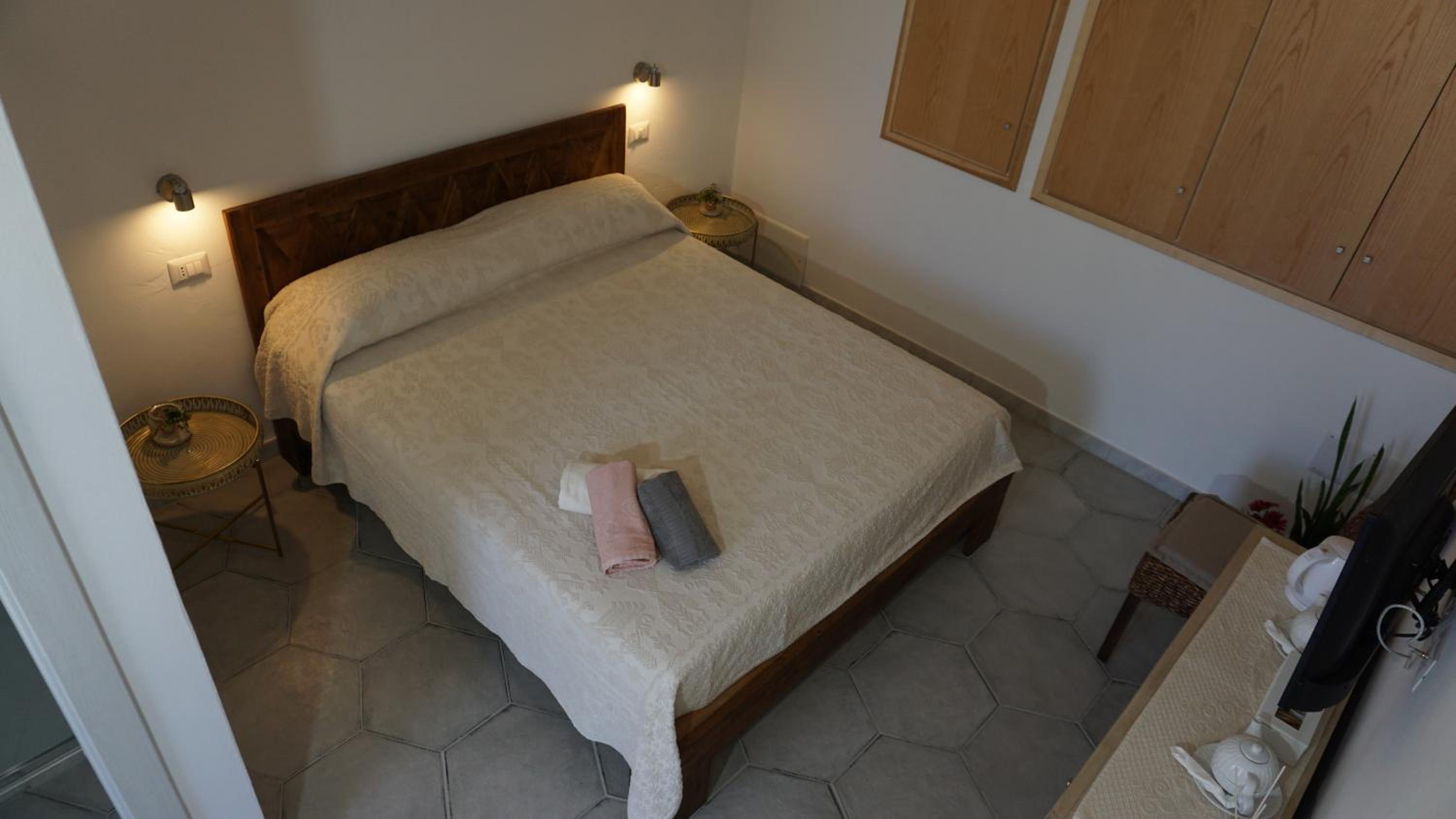 Double Room with Private Bathroom