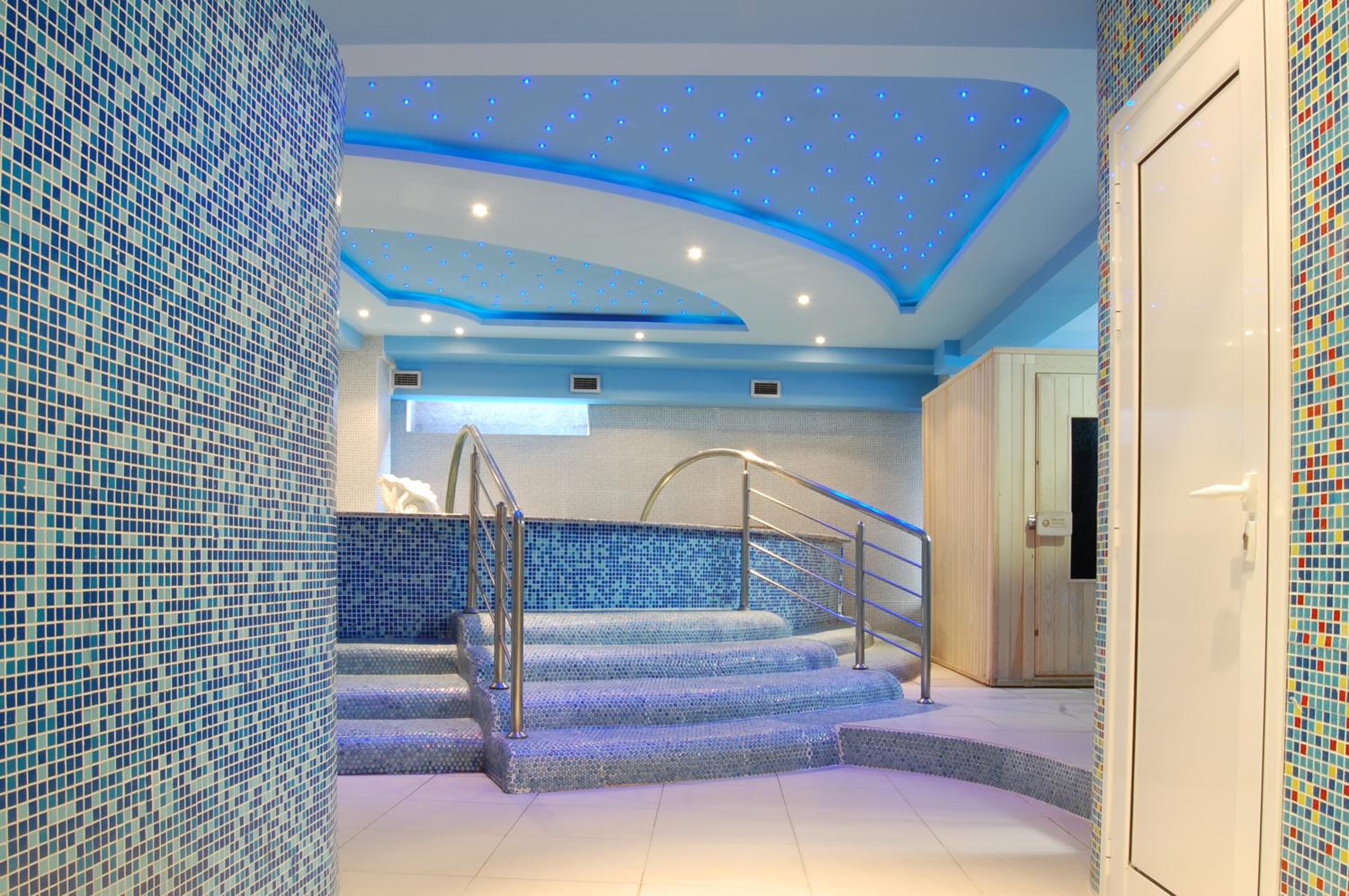 Royal Suite - Photo 3