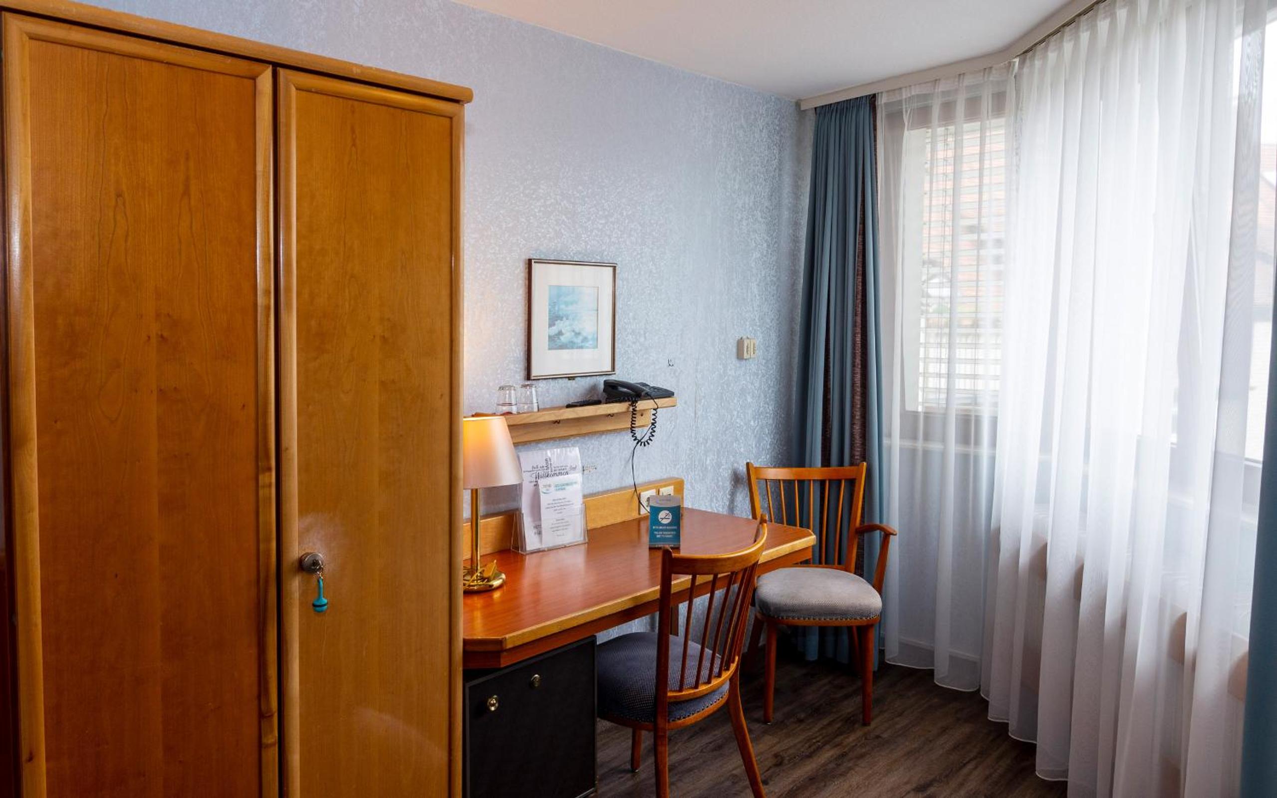 Standard Double Room - Photo 7