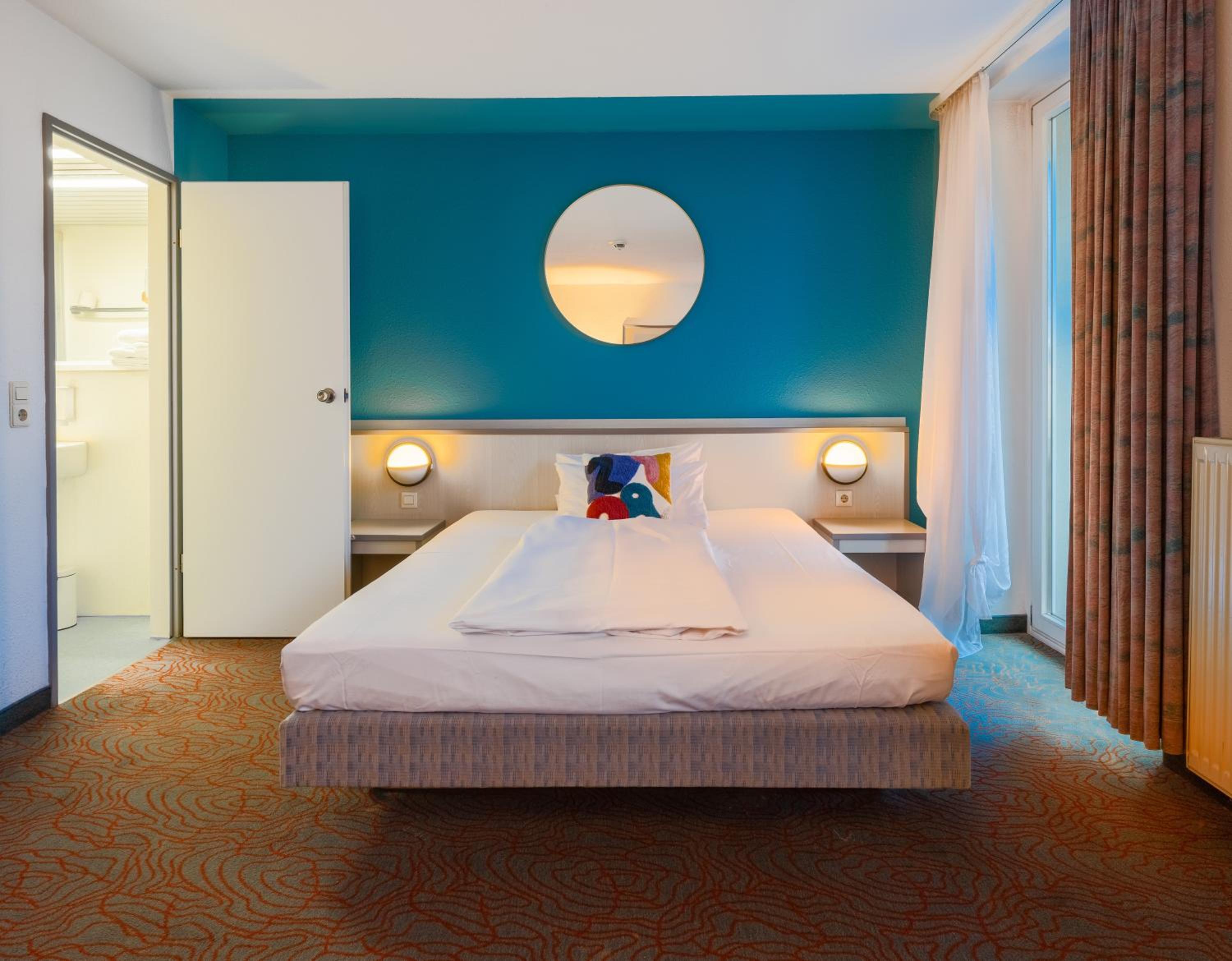 Double or Twin Room photo 3