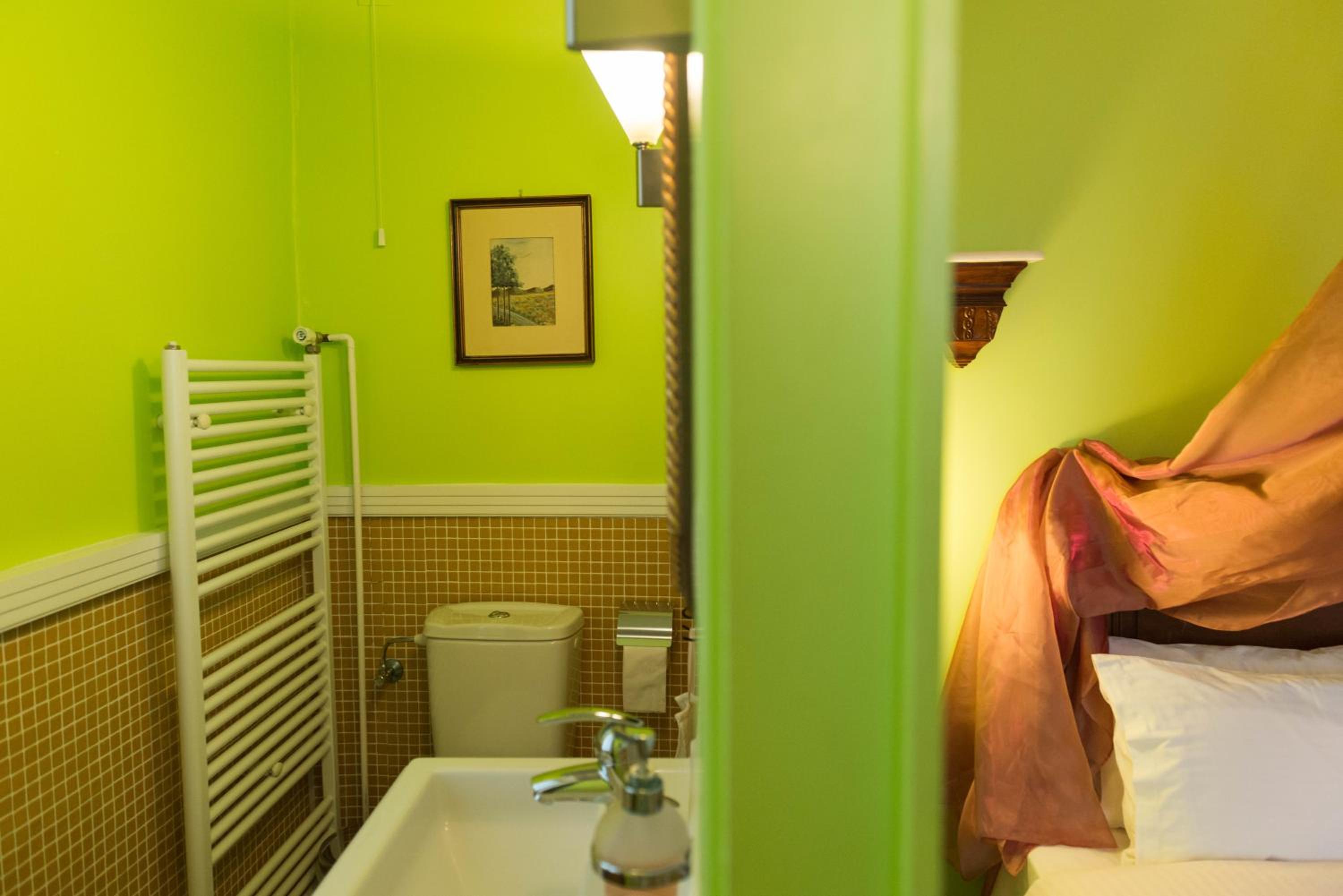 Deluxe Double Room with Balcony and Sea View photo 2