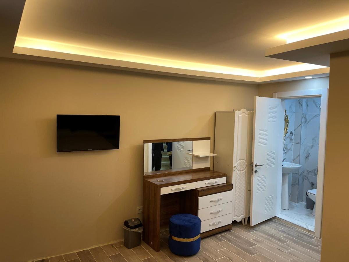 Budget Double Room photo 3