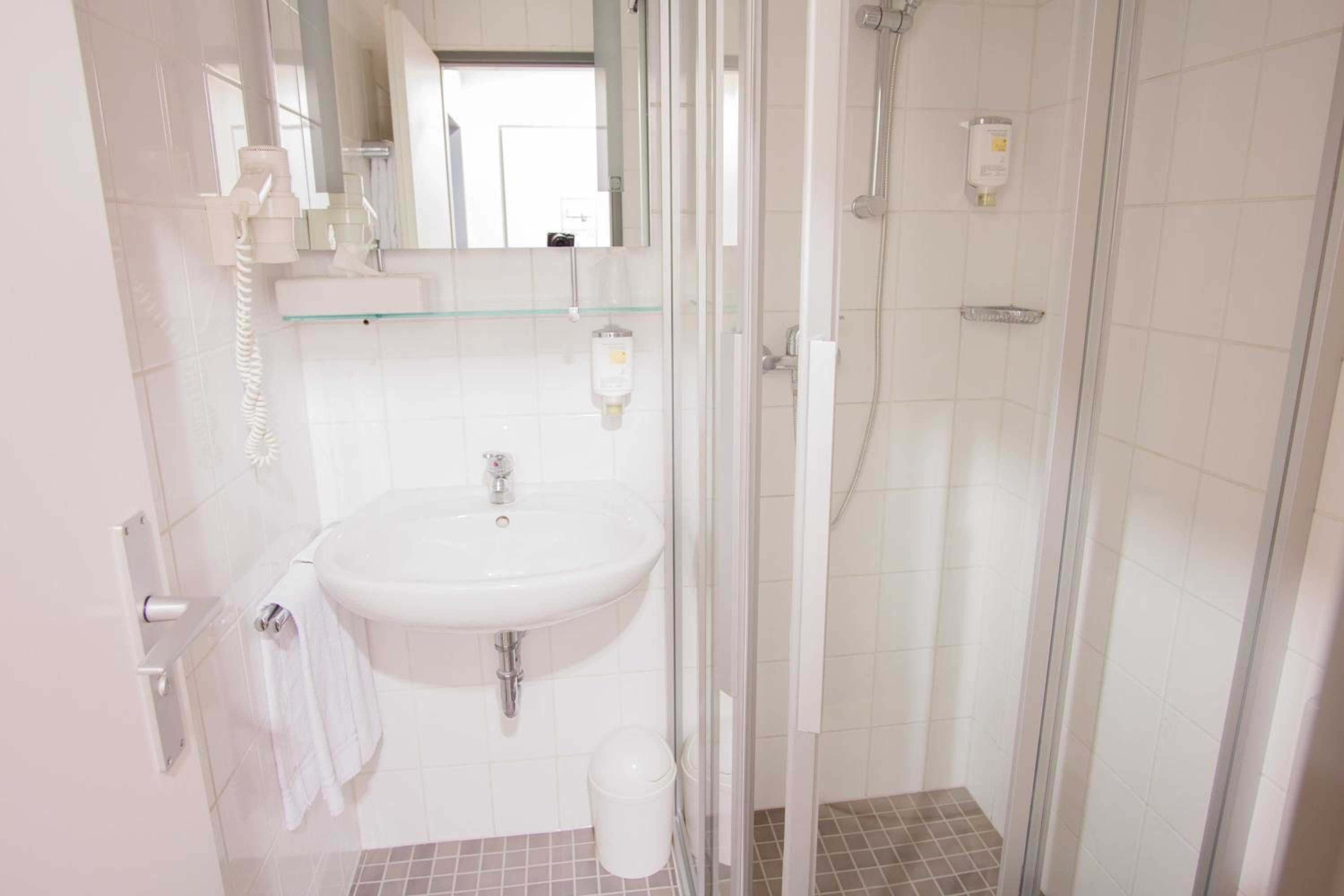 Double Room - Photo 2