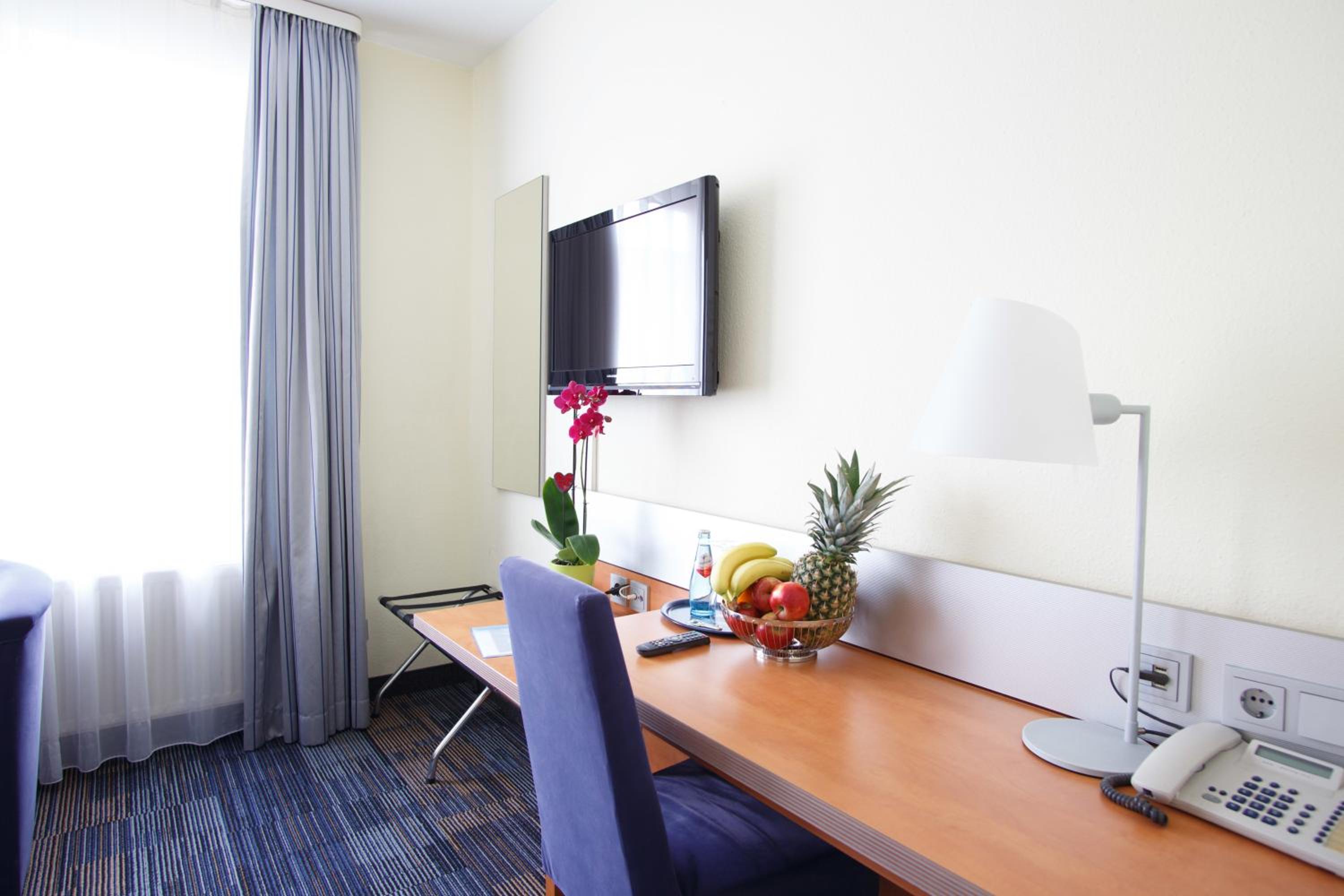 Single Room photo 2