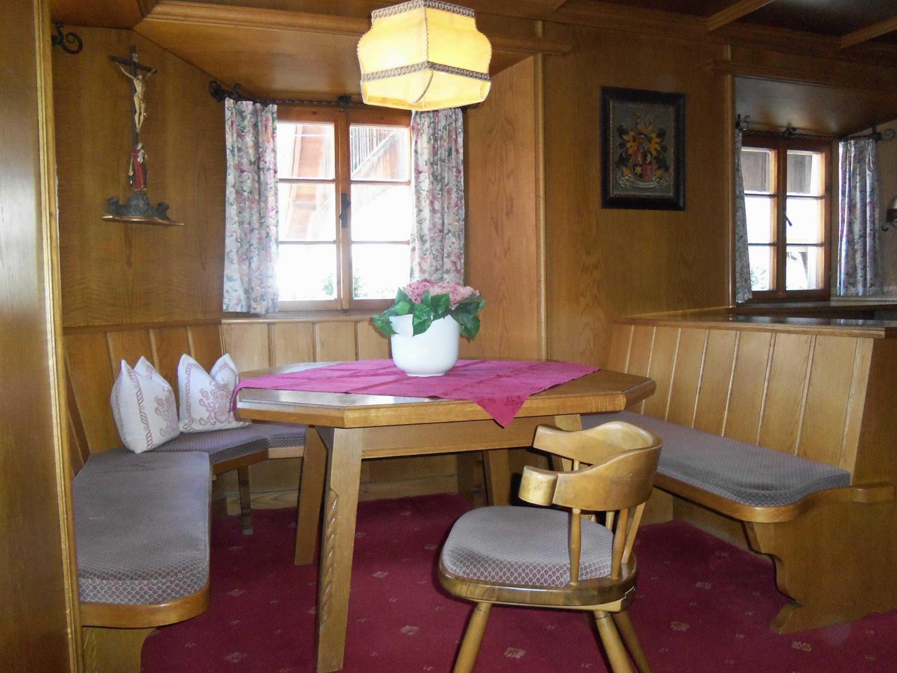 Suite - Photo 2
