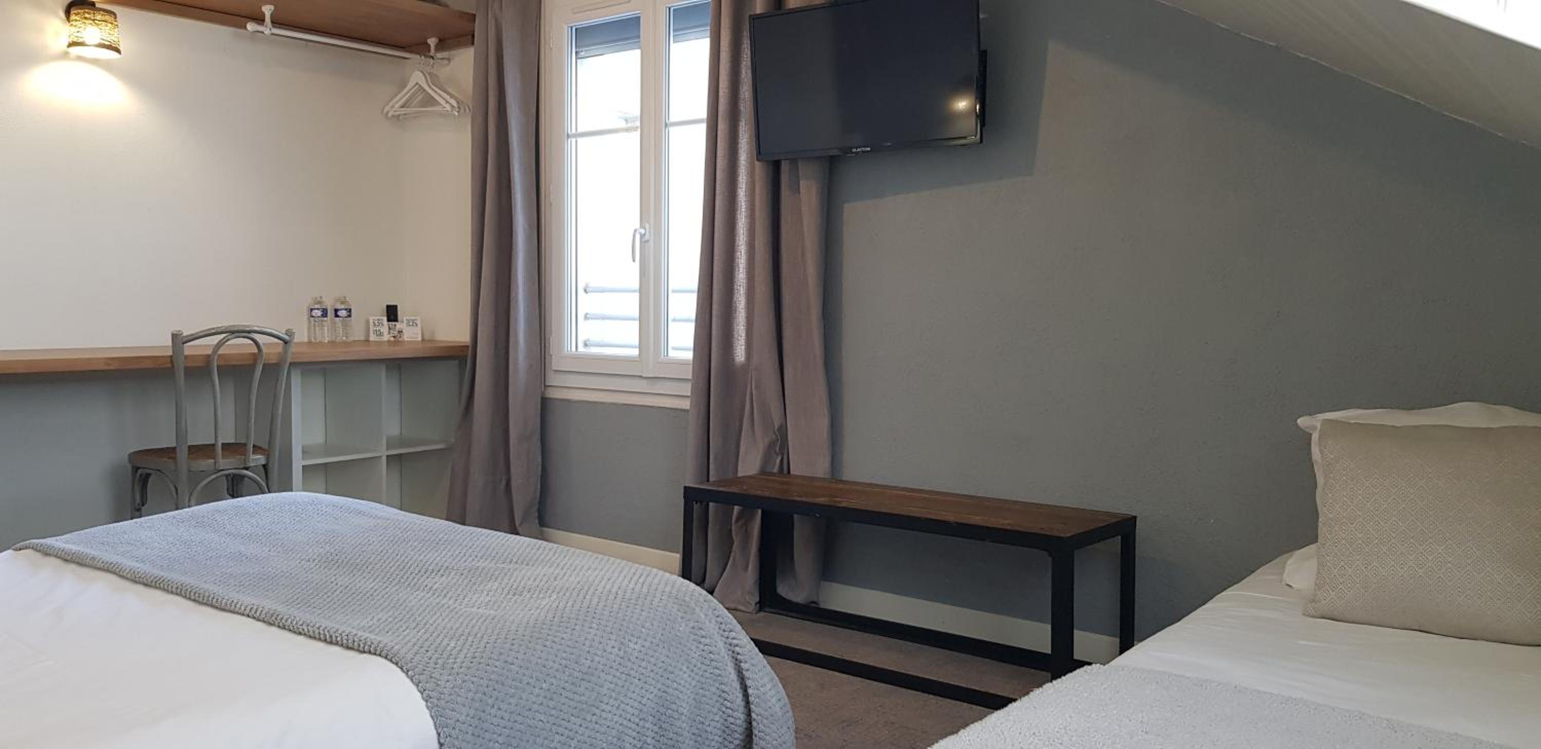 Triple Room - Photo 1