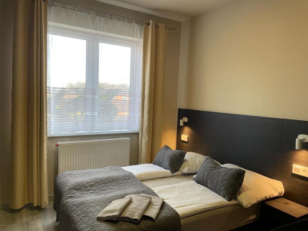 Deluxe Double Room with Shower