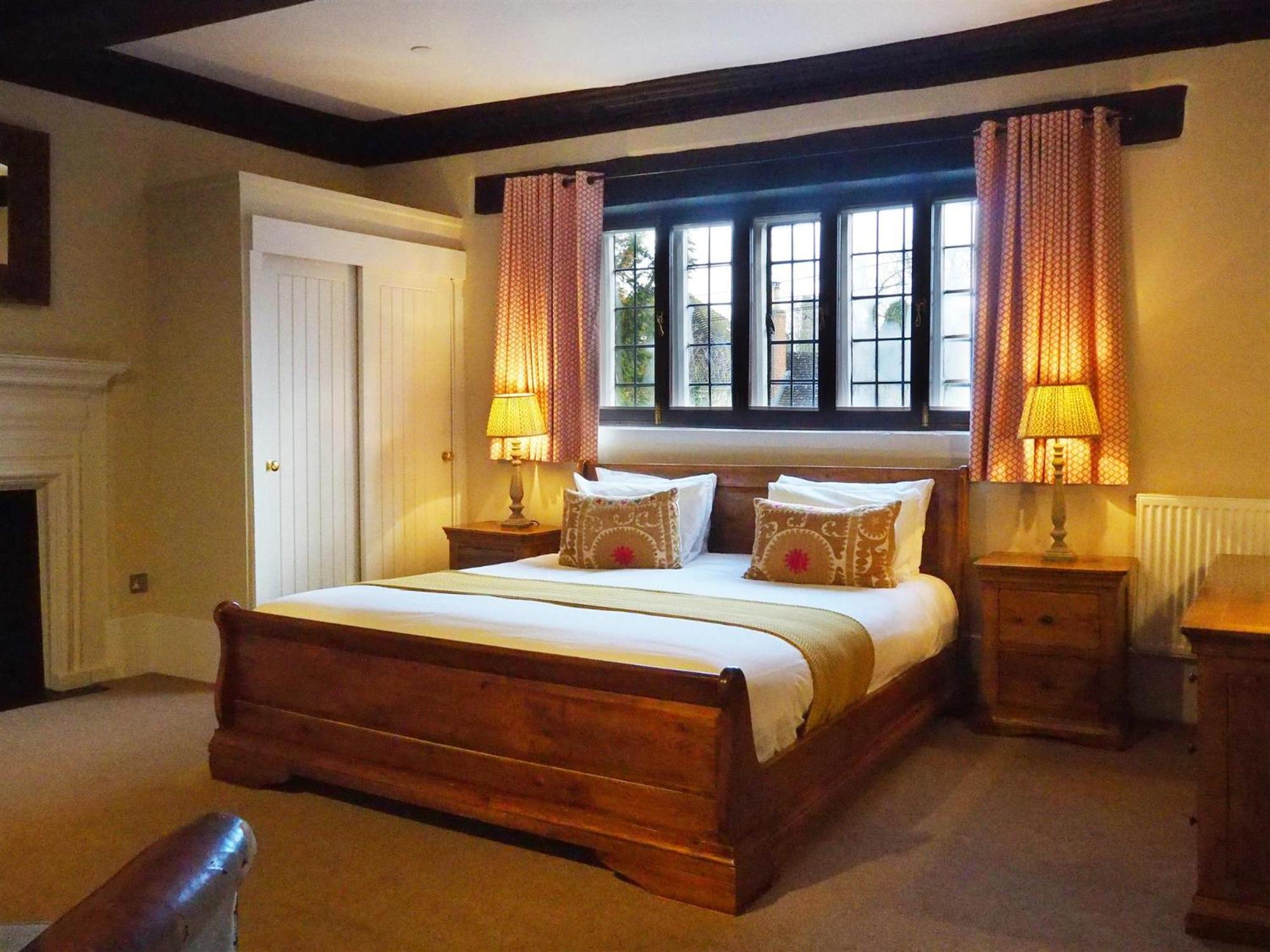 Superior King Room photo 2