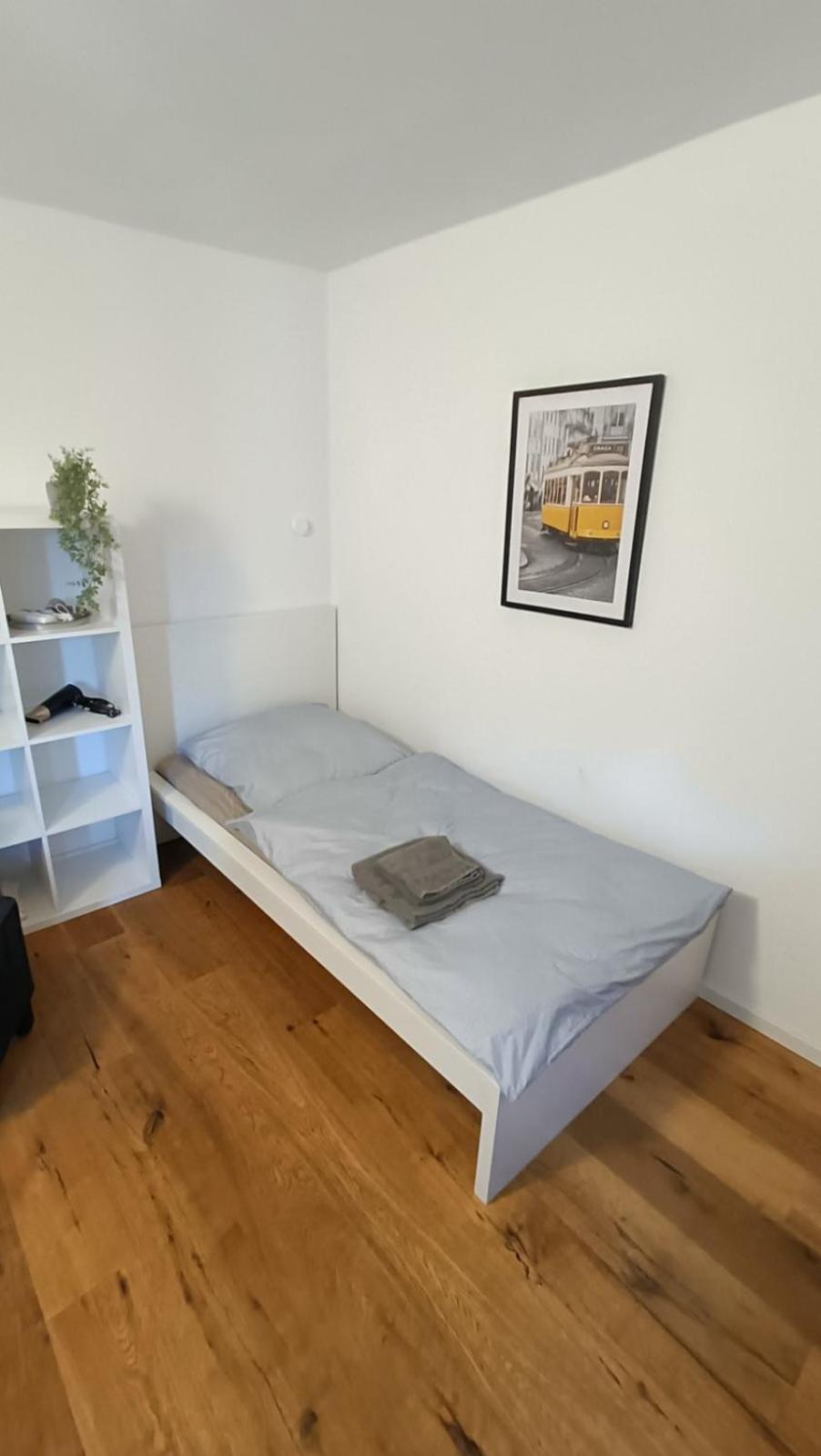 Standard Single Room with Shower photo 1
