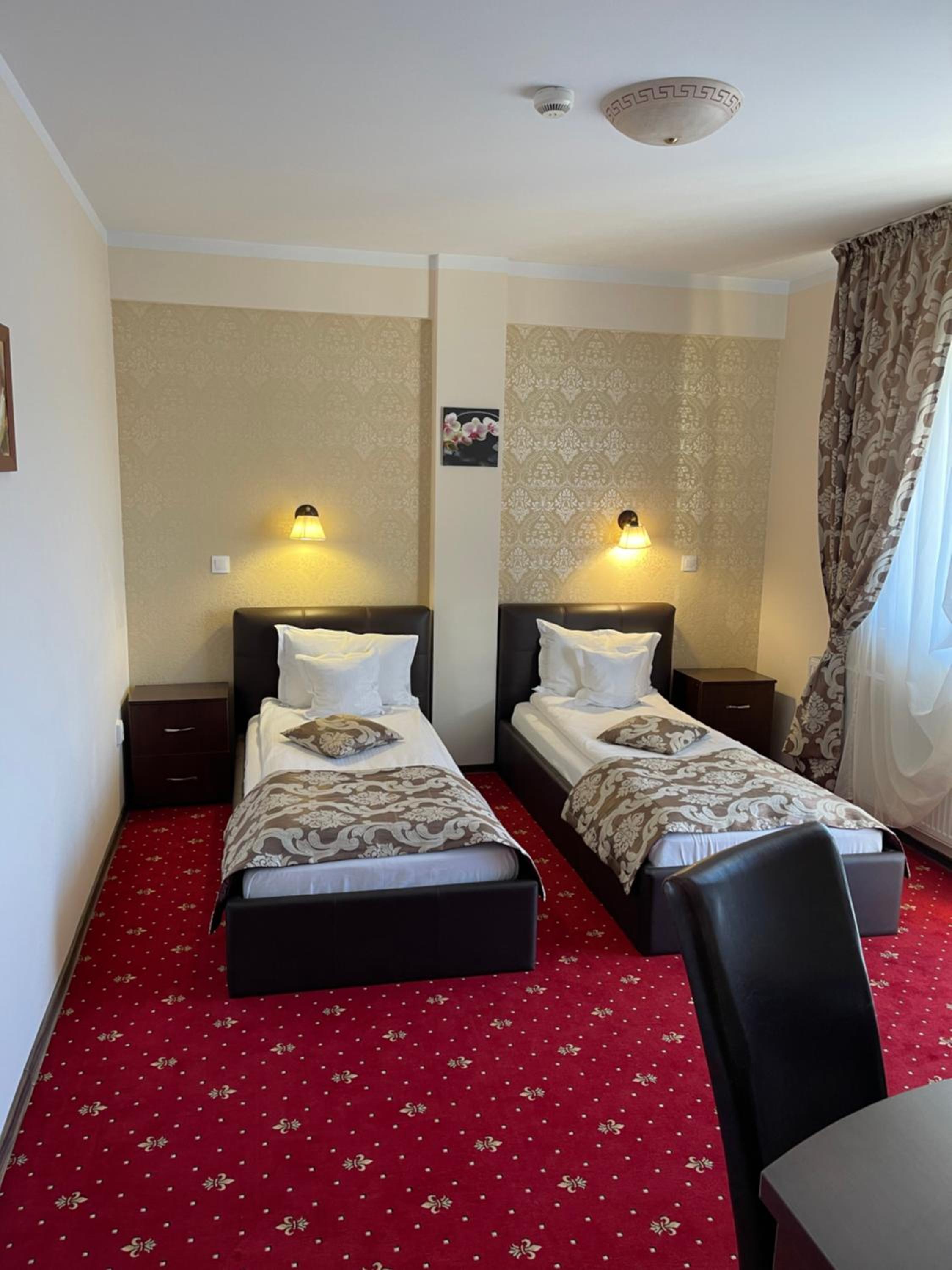 Single Room with Balcony photo 2