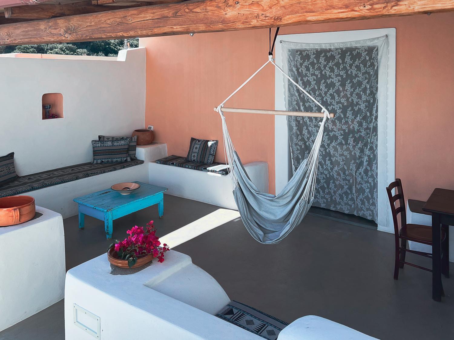 One-Bedroom House - Photo 4