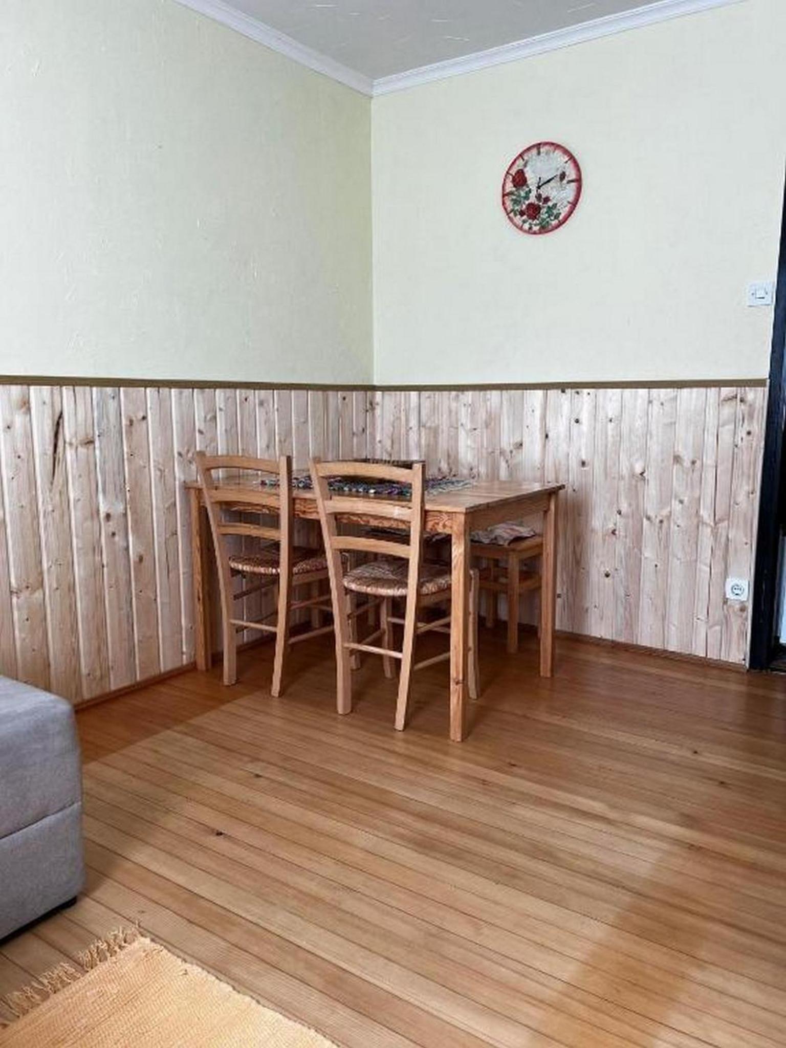 One-Bedroom Apartment with Garden View - Photo 3